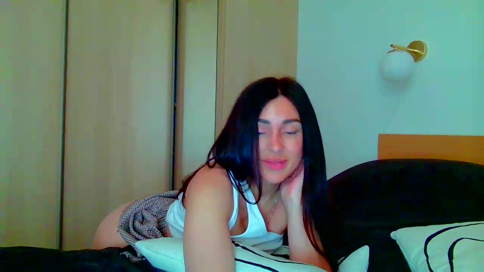 Gallery image thumbnail from Always_Fun_'s myfreecams stream on, 07/28/2026, 16:49 image 19 of 20