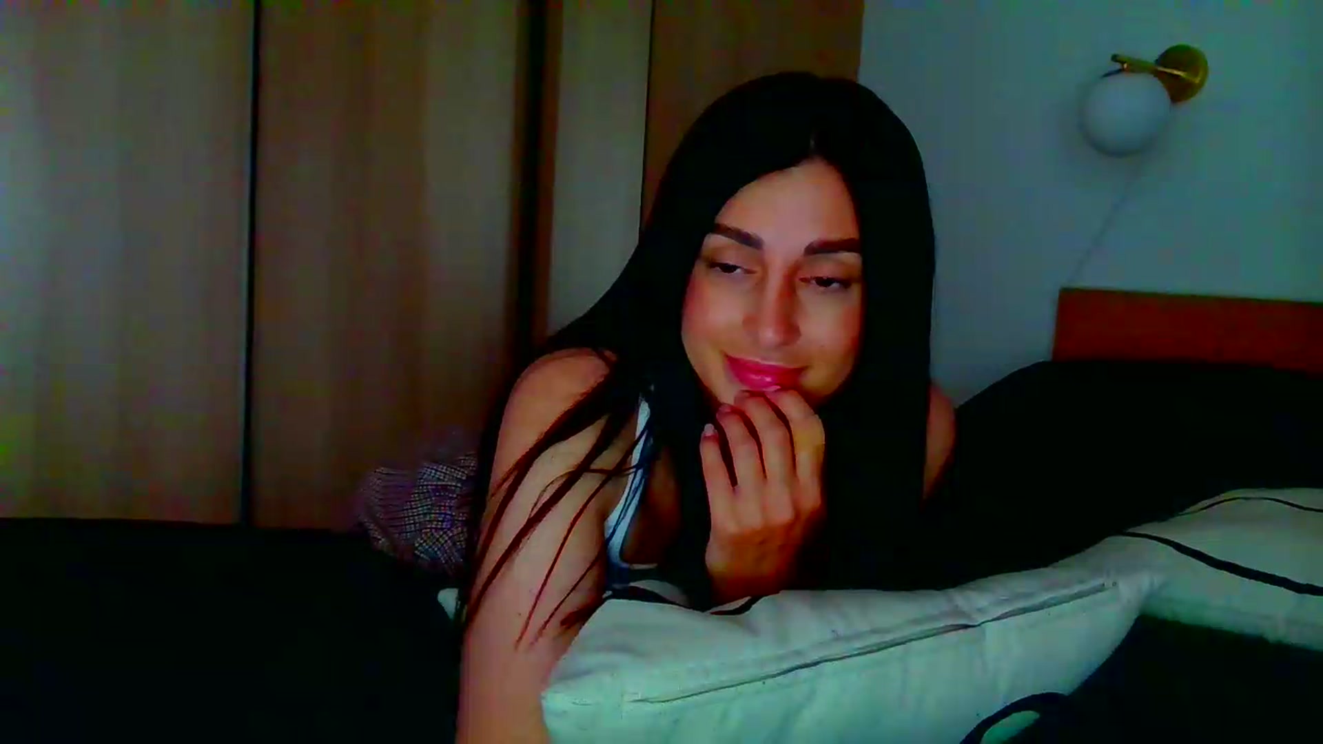 Gallery image thumbnail from Always_Fun_'s myfreecams stream on, 08/13/2026, 16:36 image 16 of 20