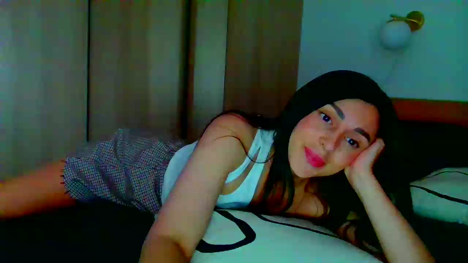 Gallery image thumbnail from Always_Fun_'s myfreecams stream on, 08/13/2026, 16:36 image 1 of 20