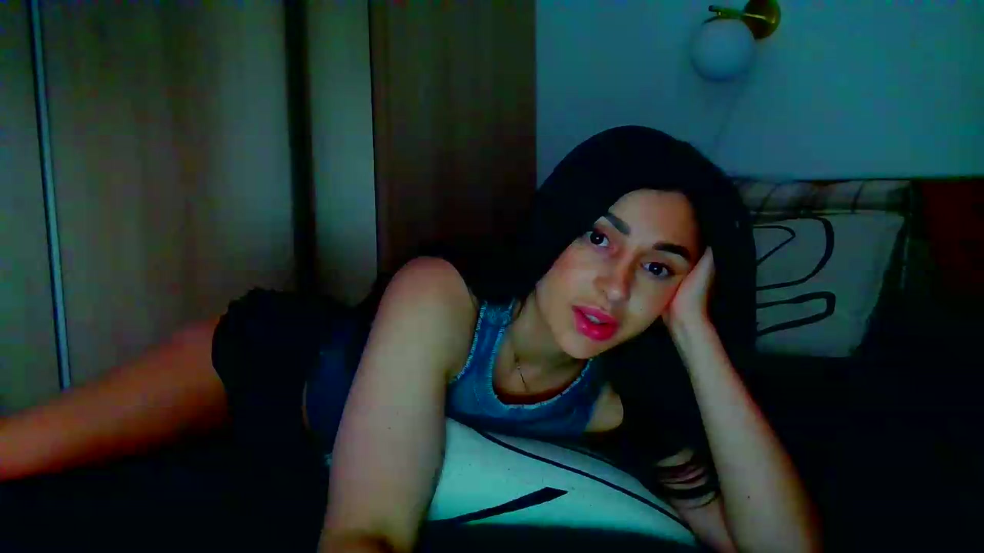 Gallery image thumbnail from Always_Fun_'s myfreecams stream on, 08/19/2026, 17:37 image 15 of 20