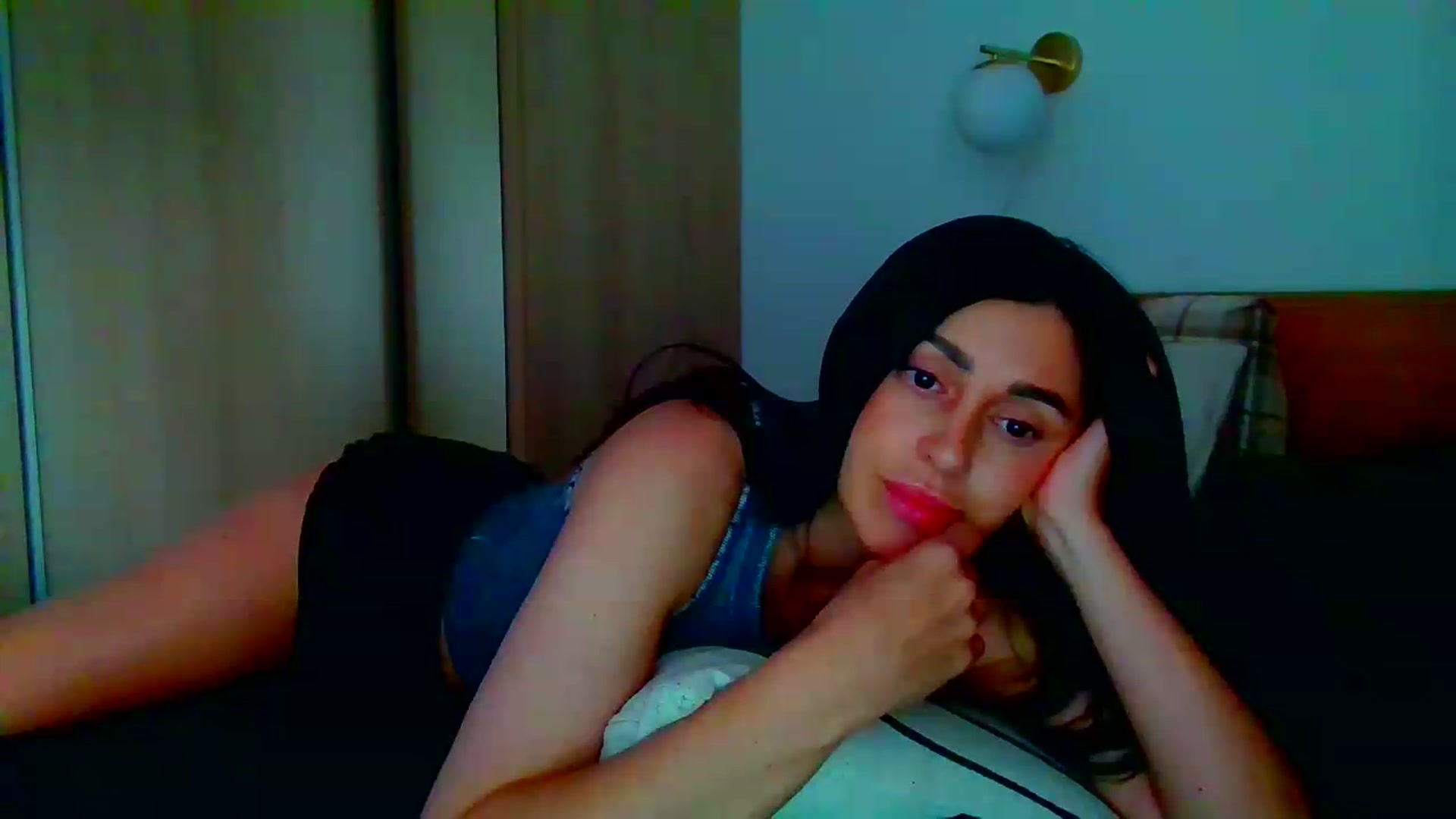 Gallery image thumbnail from Always_Fun_'s myfreecams stream on, 08/19/2026, 17:37 image 5 of 20