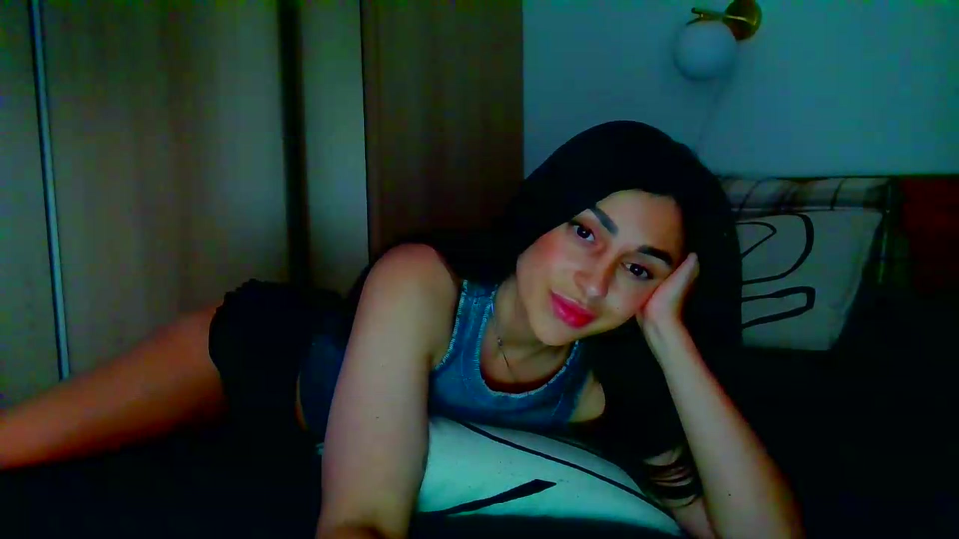 Gallery image thumbnail from Always_Fun_'s myfreecams stream on, 08/19/2026, 17:37 image 14 of 20