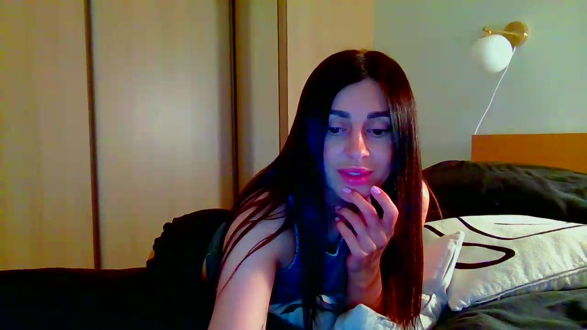 Gallery image thumbnail from Always_Fun_'s myfreecams stream on, 08/19/2026, 18:37 image 5 of 20
