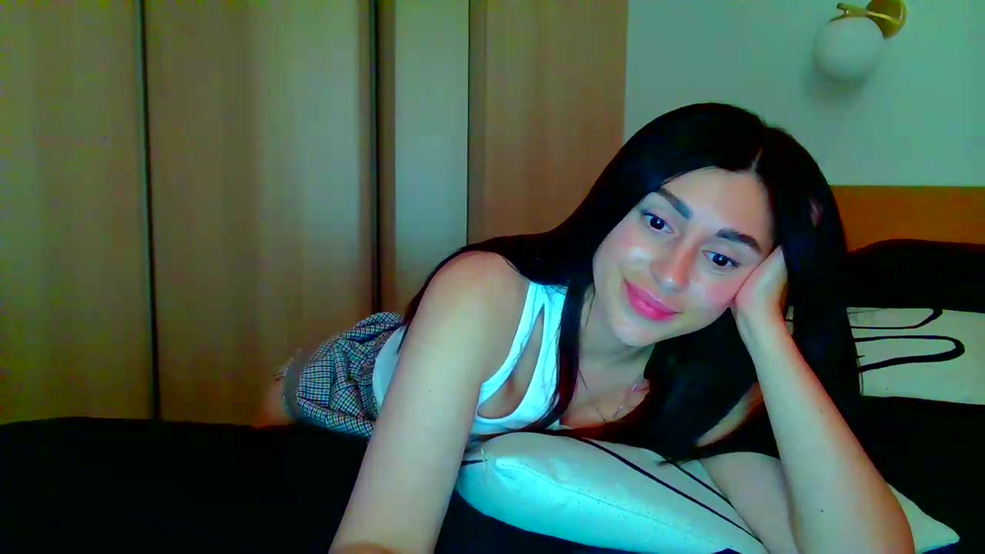 Gallery image thumbnail from Always_Fun_'s myfreecams stream on, 08/20/2026, 16:48 image 13 of 20