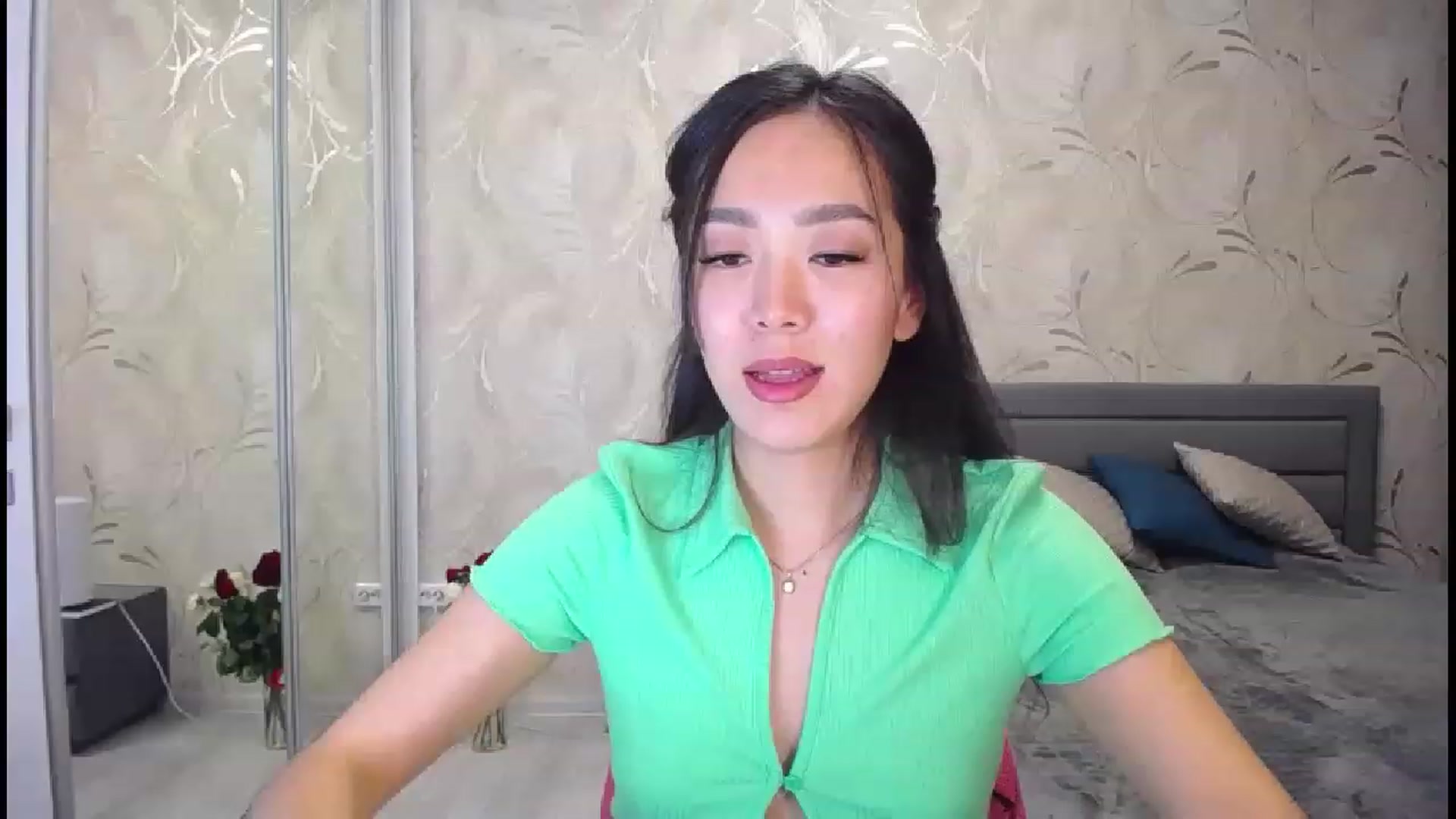 Gallery image thumbnail from AlwayssSmile's myfreecams stream on, 11/23/2022, 16:48 image 1 of 20
