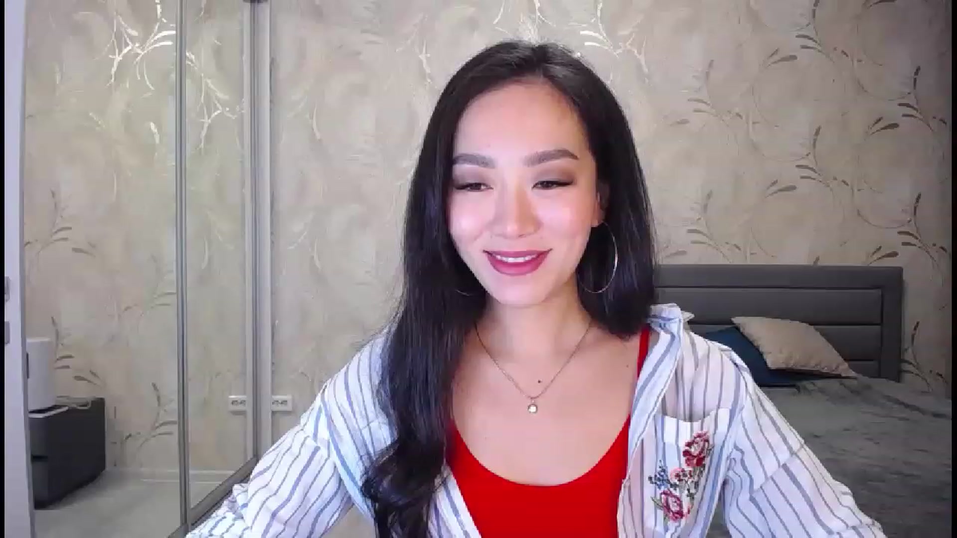 Gallery image thumbnail from AlwayssSmile's myfreecams stream on, 11/26/2022, 18:08 image 8 of 20