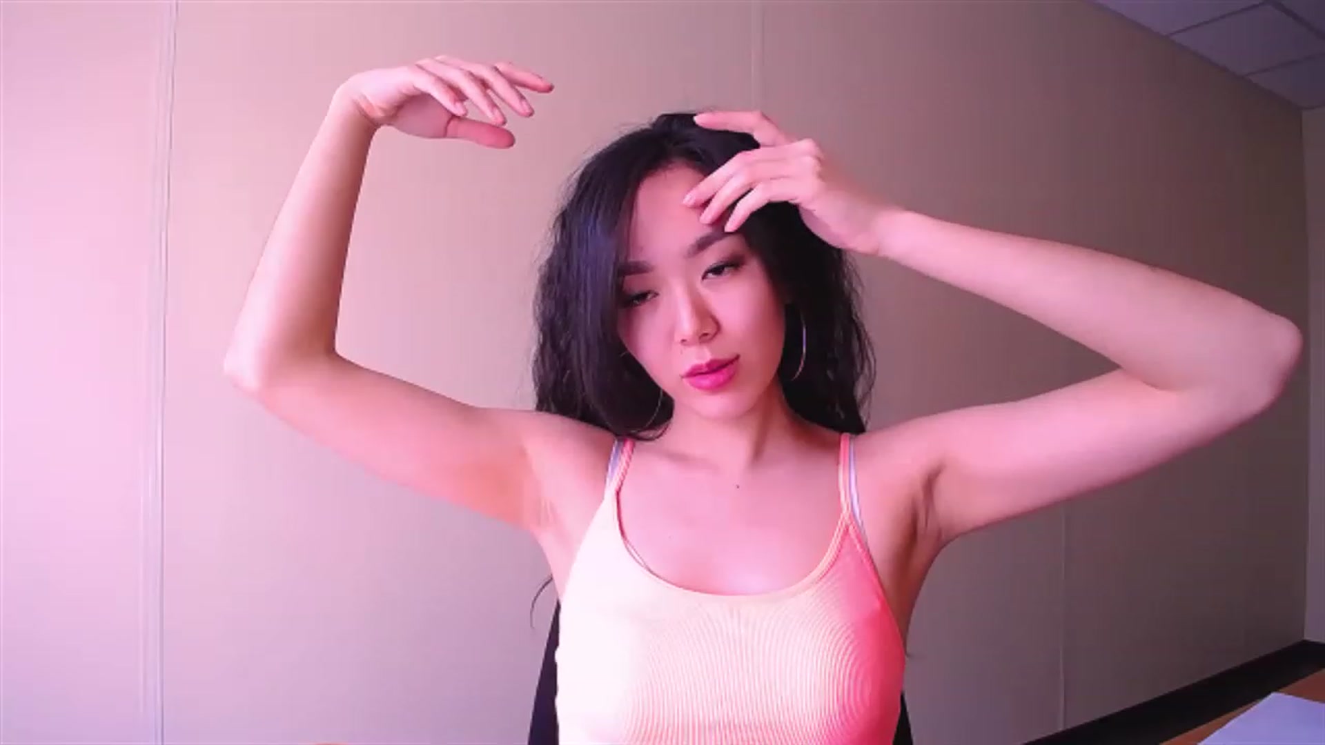 Gallery image thumbnail from AlwayssSmile's myfreecams stream on, 03/28/2023, 07:00 image 9 of 20
