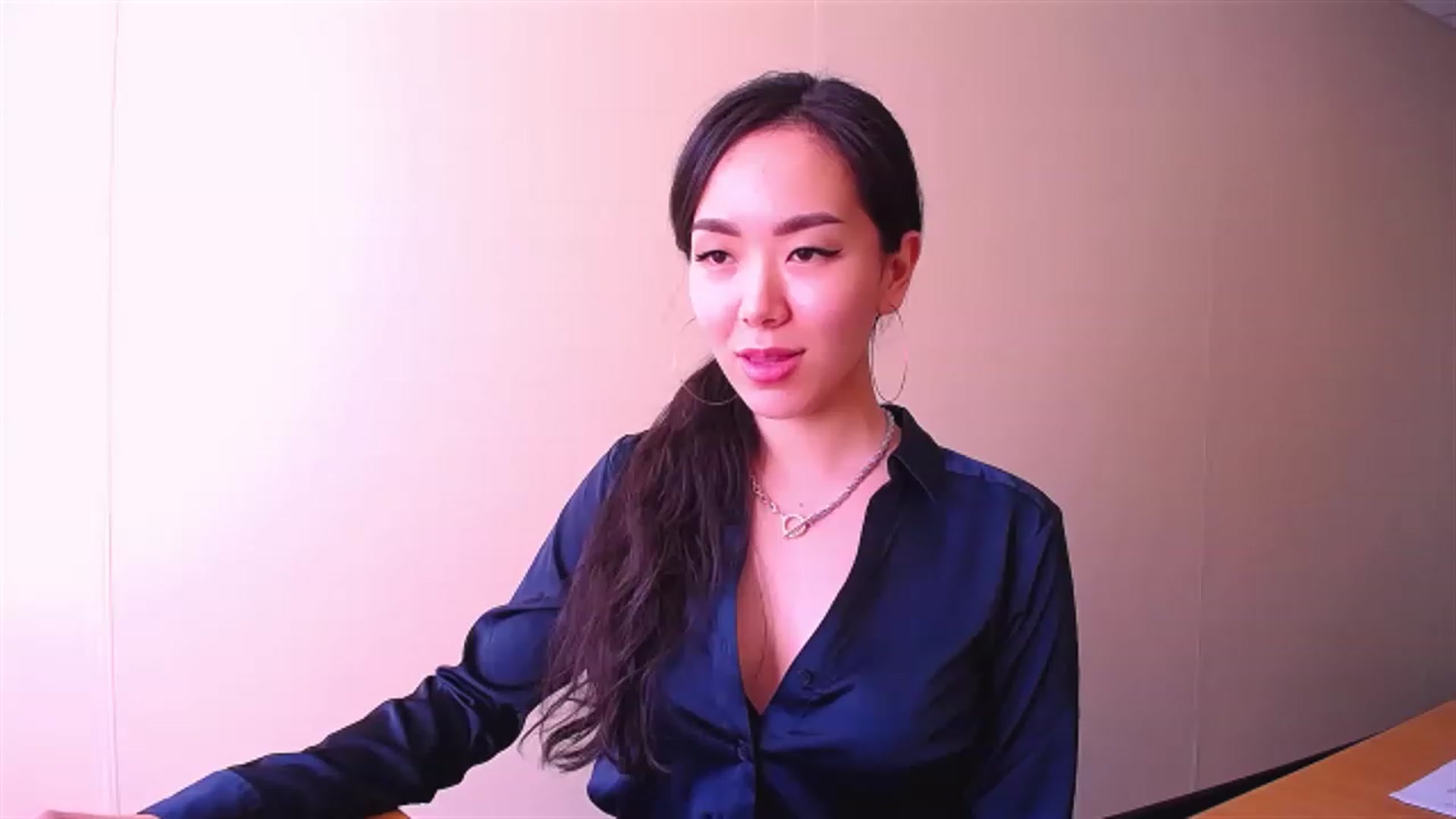 Gallery image thumbnail from AlwayssSmile's myfreecams stream on, 03/30/2023, 06:05 image 12 of 20