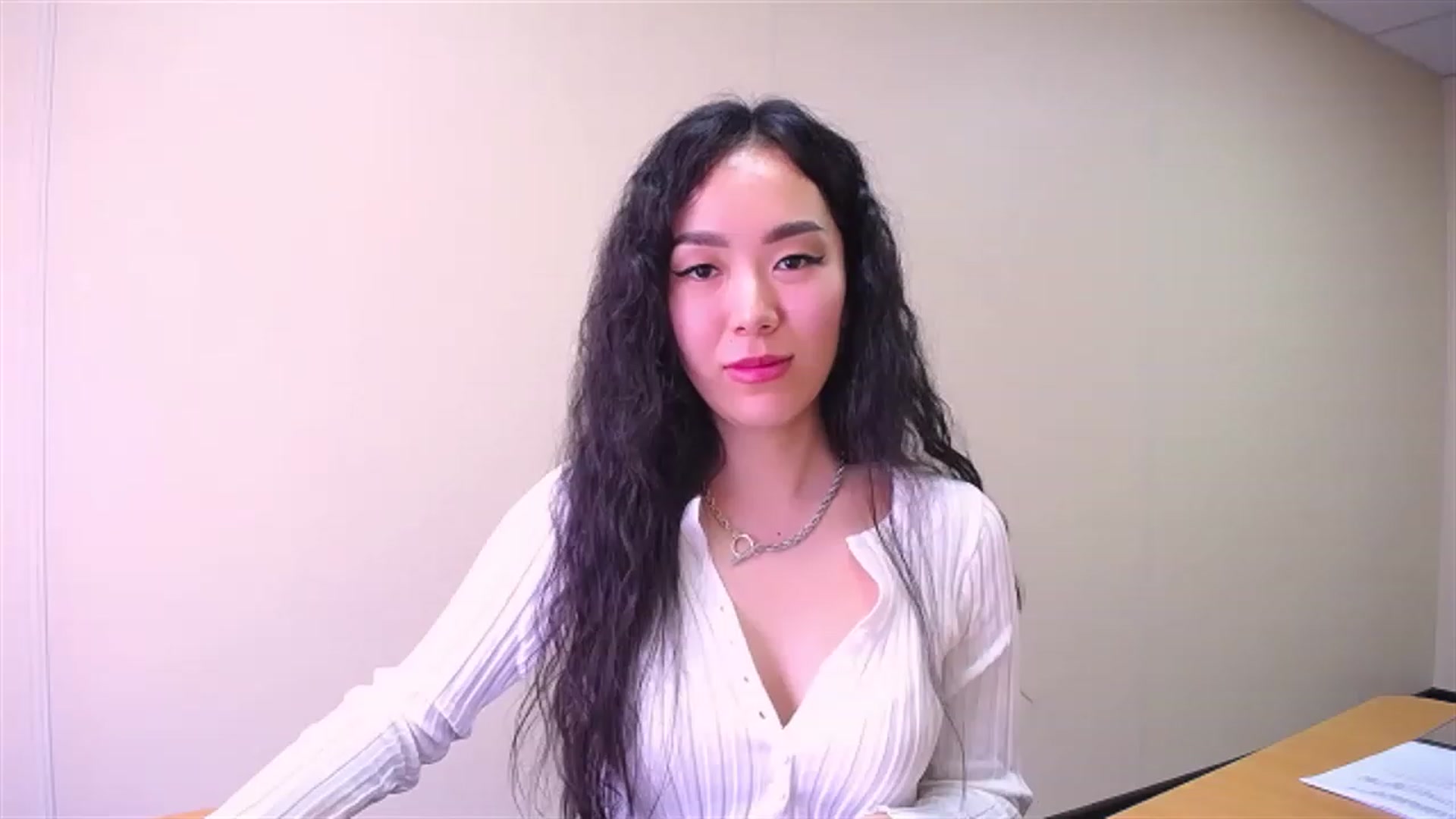 Gallery image thumbnail from AlwayssSmile's myfreecams stream on, 03/31/2023, 07:56 image 15 of 20