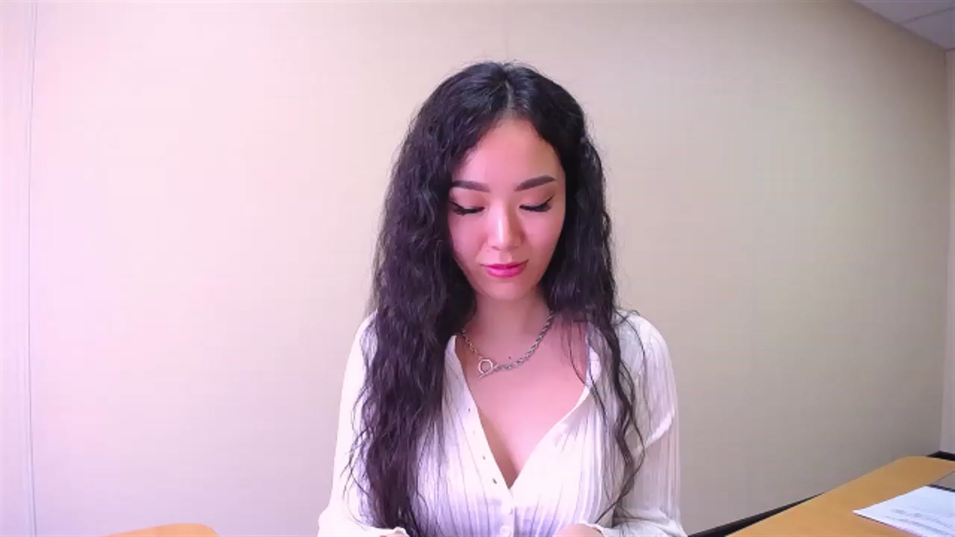 Gallery image thumbnail from AlwayssSmile's myfreecams stream on, 03/31/2023, 07:56 image 20 of 20