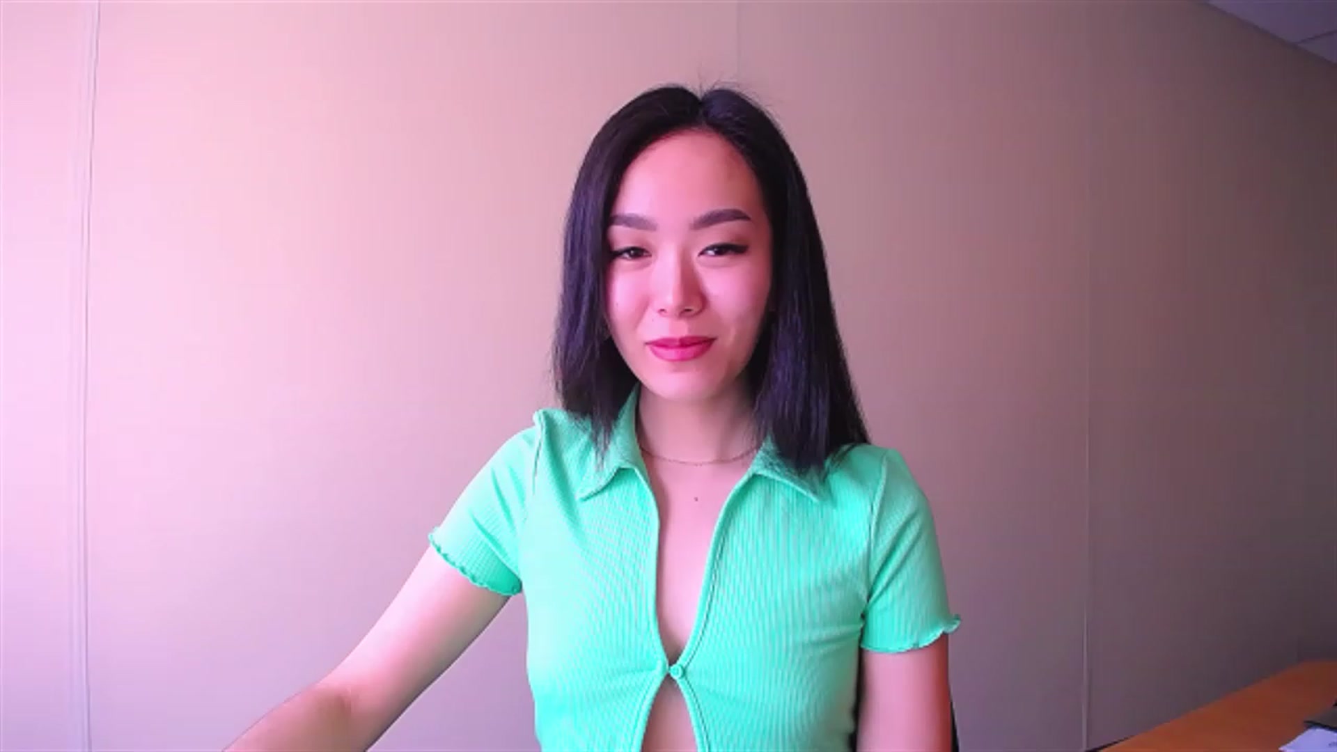 Gallery image thumbnail from AlwayssSmile's myfreecams stream on, 04/03/2023, 06:25 image 16 of 20