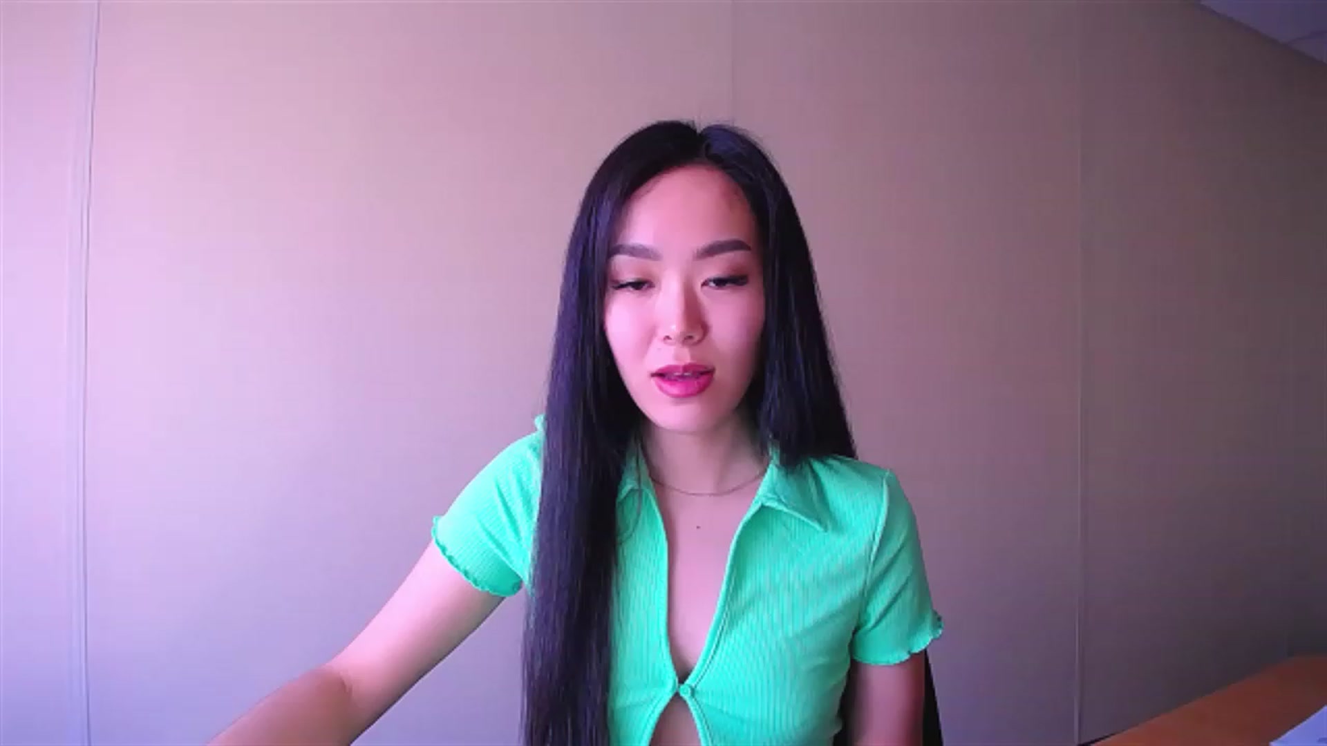 Gallery image thumbnail from AlwayssSmile's myfreecams stream on, 04/03/2023, 08:52 image 13 of 20