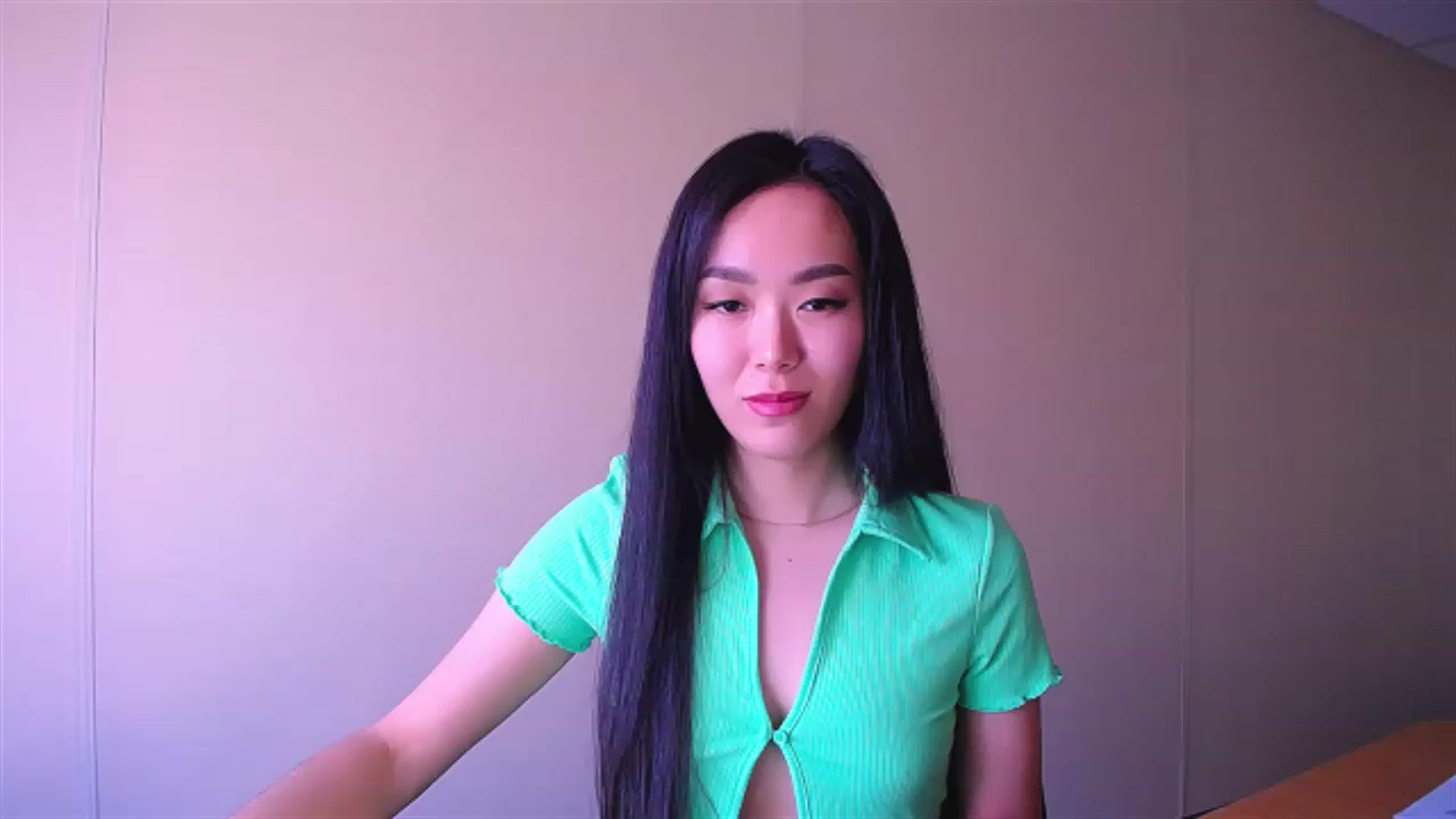 Gallery image thumbnail from AlwayssSmile's myfreecams stream on, 04/03/2023, 08:52 image 18 of 20