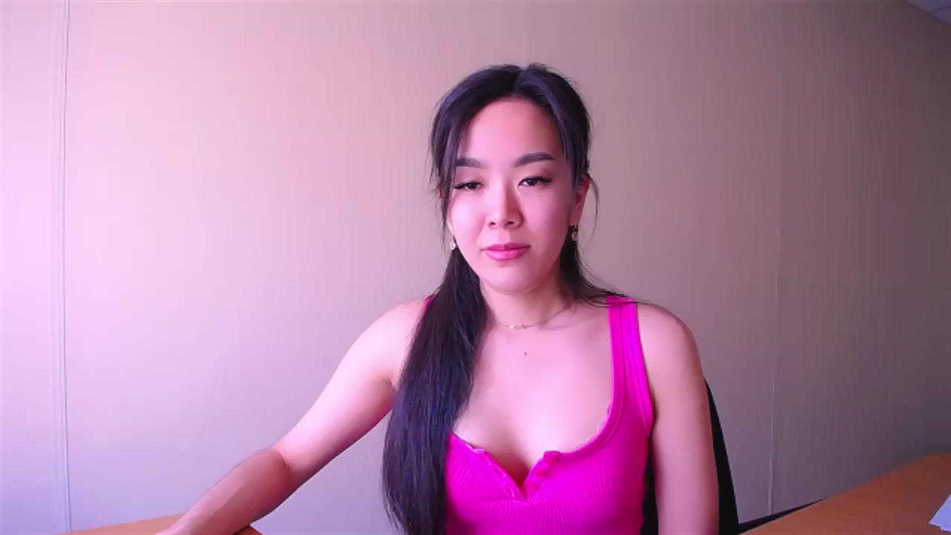 Gallery image thumbnail from AlwayssSmile's myfreecams stream on, 04/07/2023, 07:16 image 20 of 20