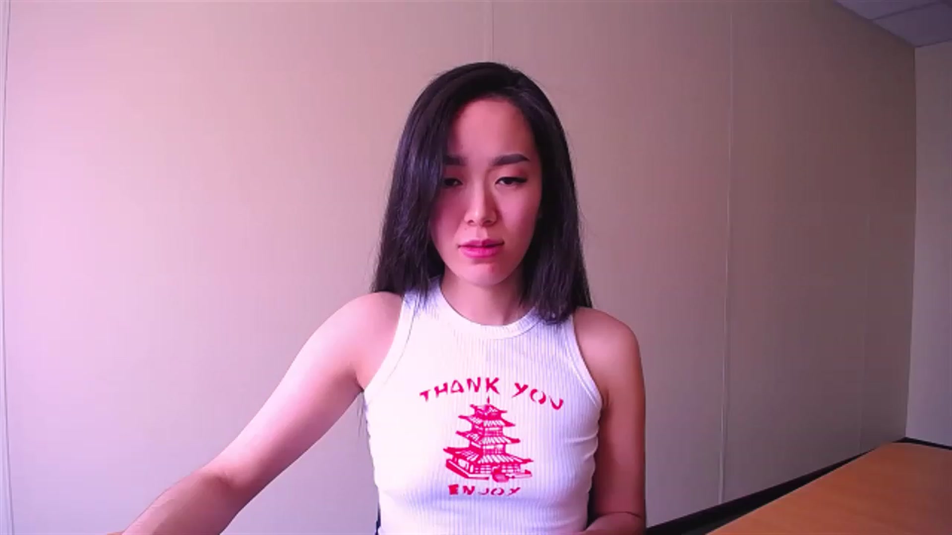 Gallery image thumbnail from AlwayssSmile's myfreecams stream on, 04/19/2023, 07:36 image 14 of 20