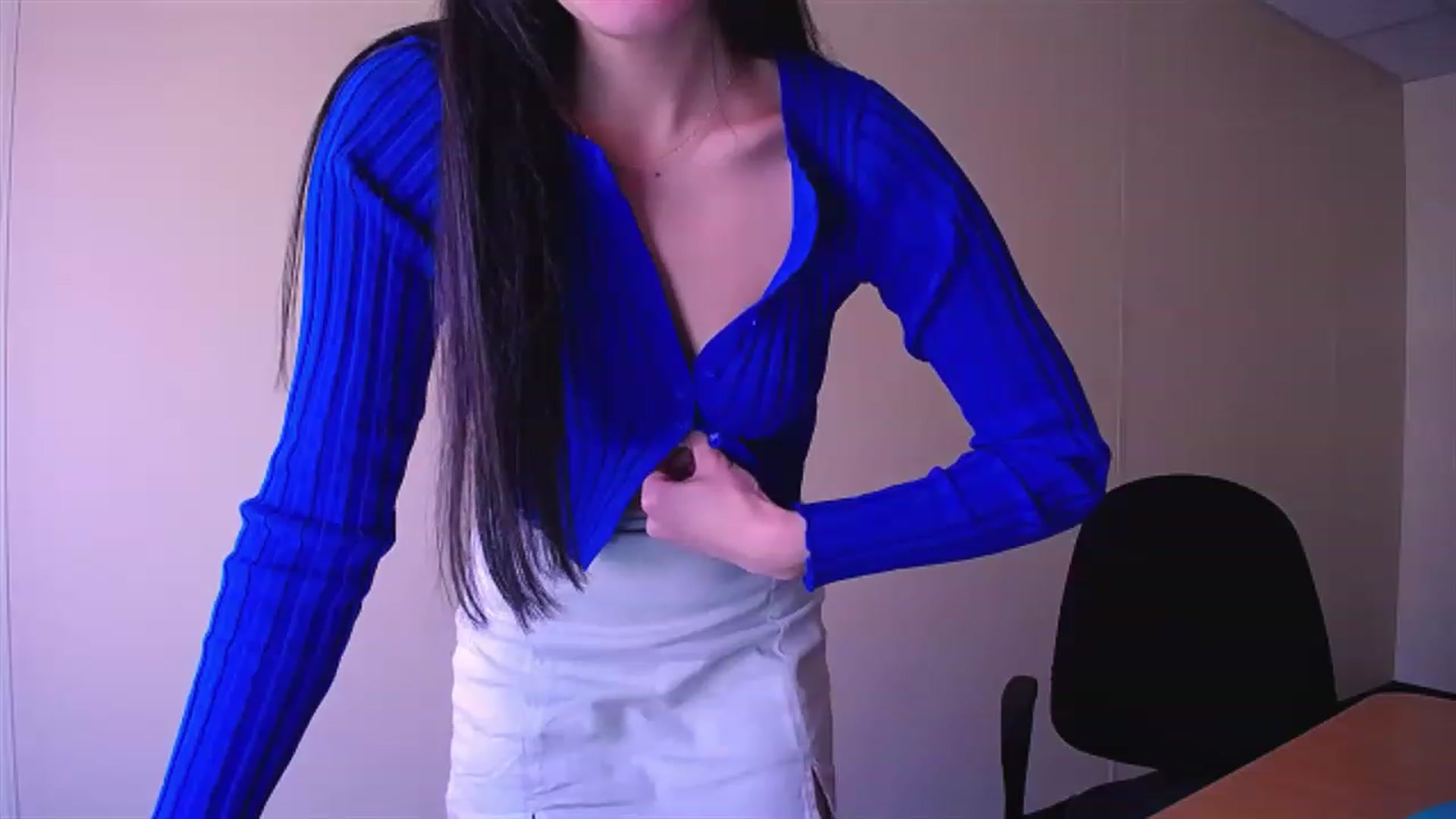 Gallery image thumbnail from AlwayssSmile's myfreecams stream on, 04/21/2023, 07:38 image 20 of 20