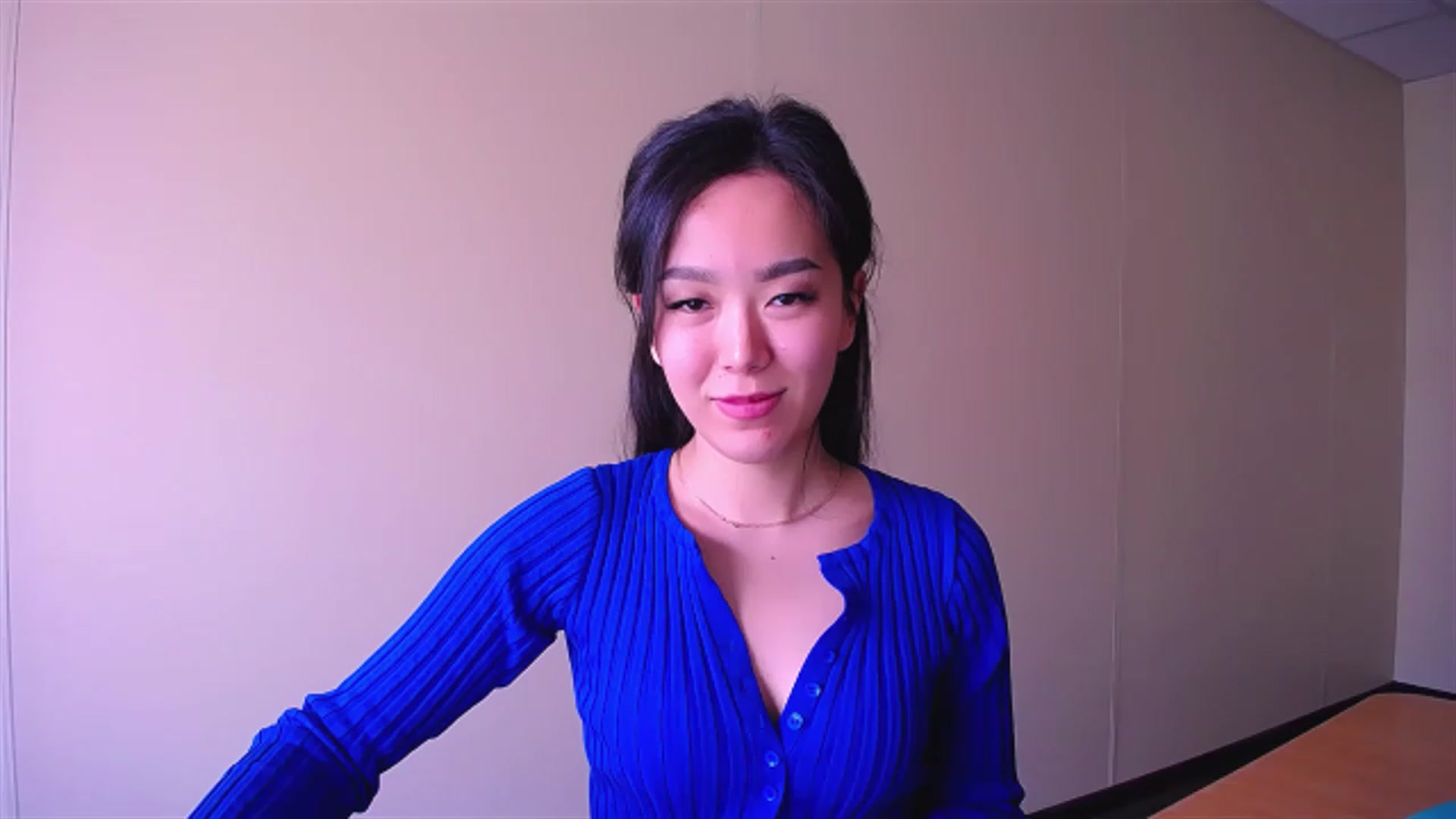 Gallery image thumbnail from AlwayssSmile's myfreecams stream on, 04/21/2023, 07:38 image 16 of 20