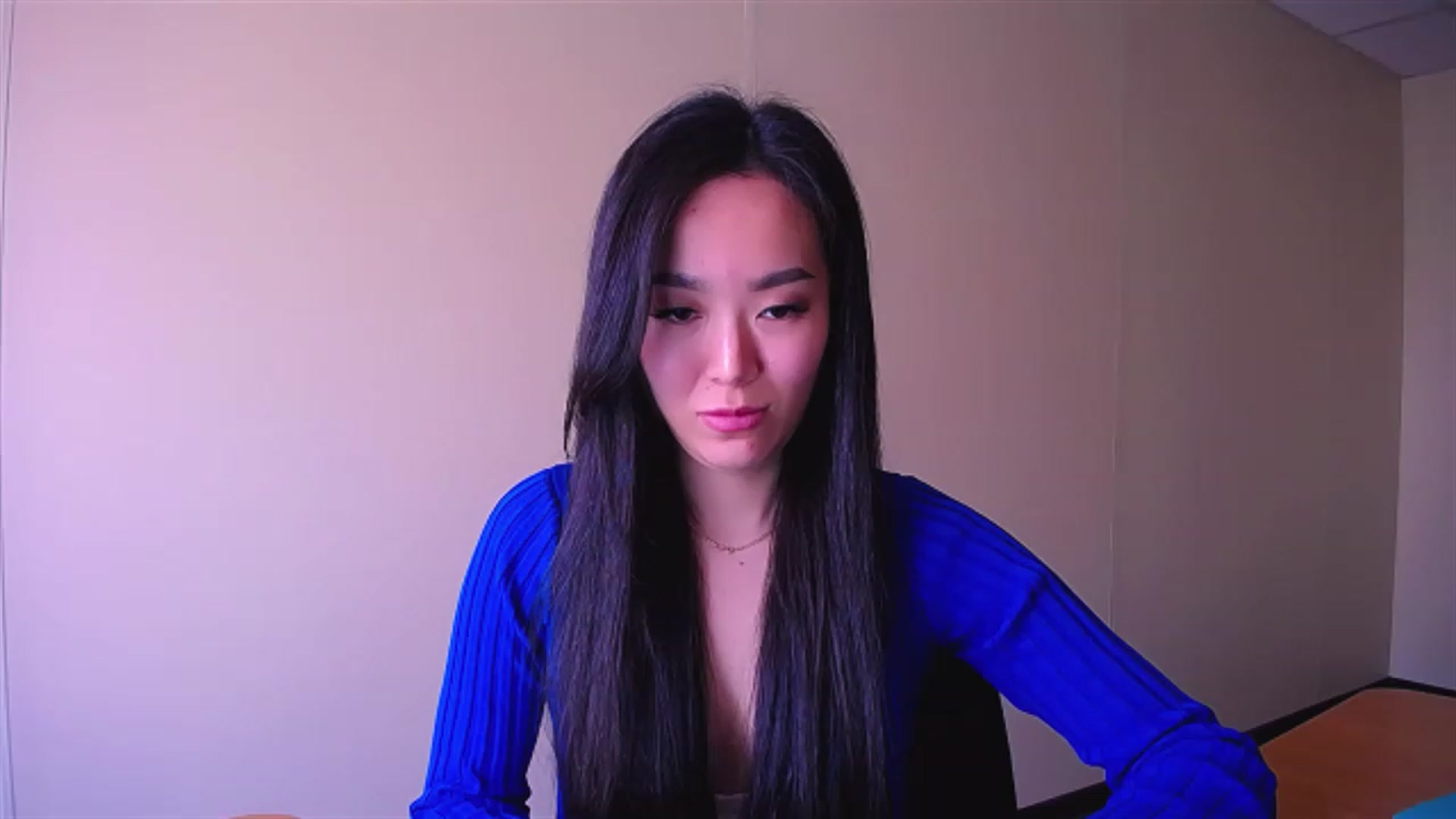 Gallery image thumbnail from AlwayssSmile's myfreecams stream on, 04/21/2023, 08:50 image 2 of 20