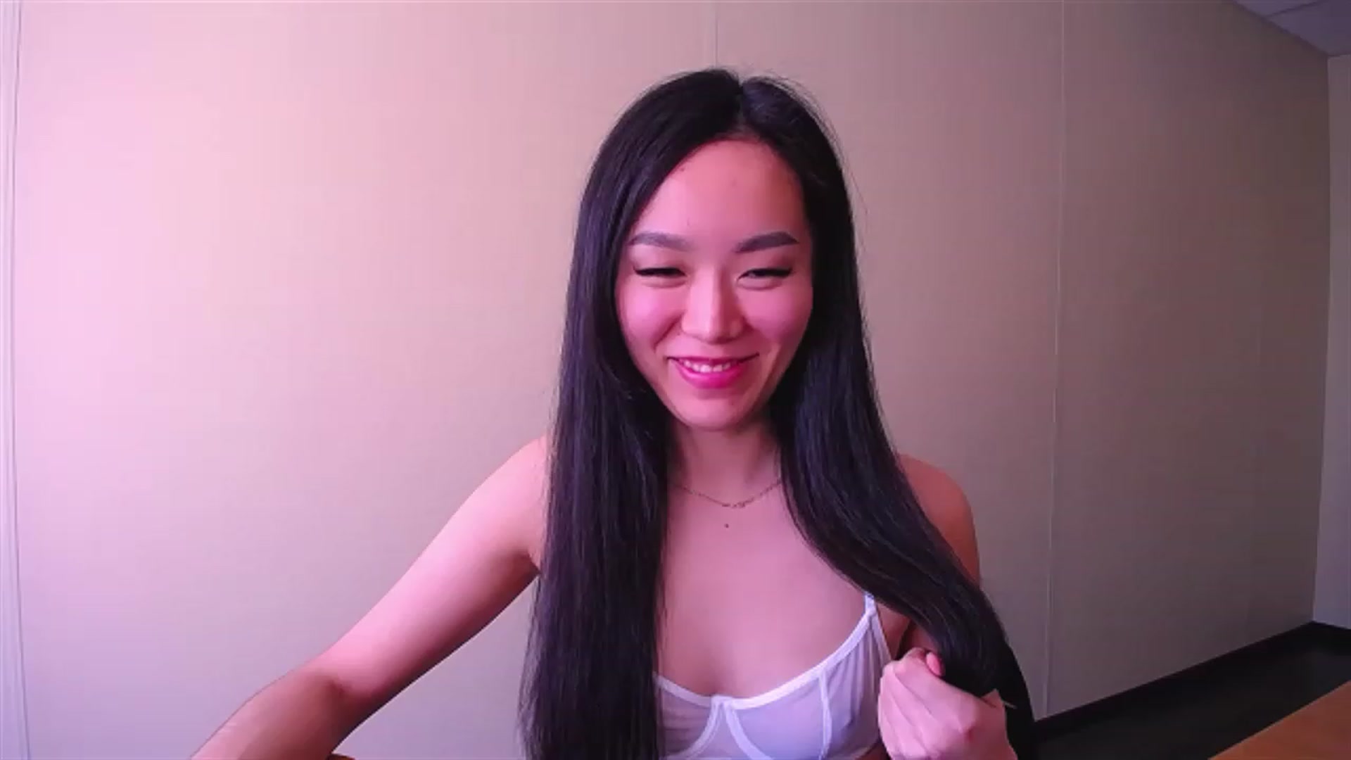 Gallery image thumbnail from AlwayssSmile's myfreecams stream on, 04/24/2023, 07:10 image 9 of 20