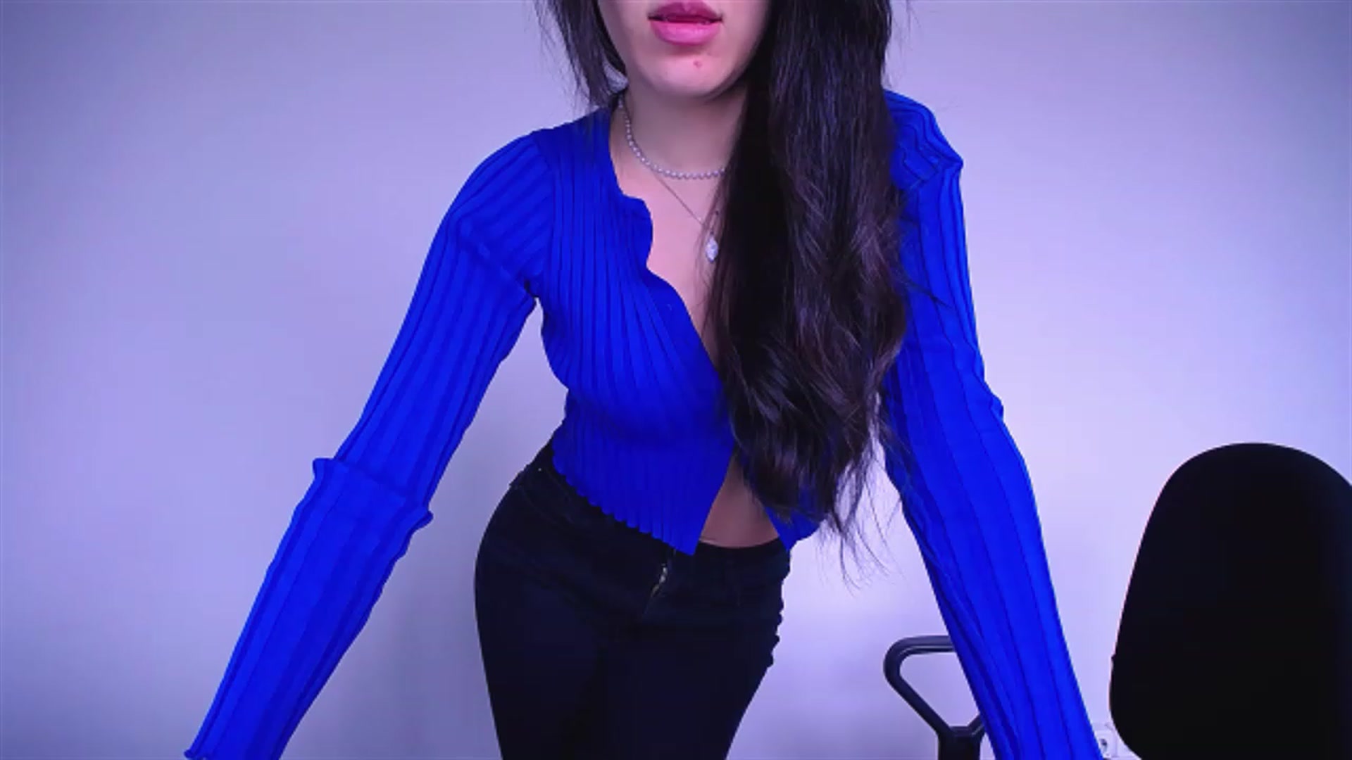 Gallery image thumbnail from AlwayssSmile's myfreecams stream on, 04/27/2023, 06:11 image 7 of 20