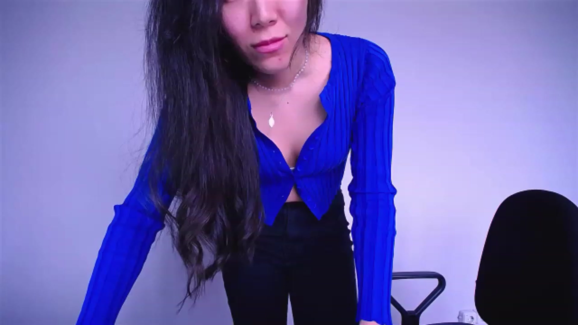 Gallery image thumbnail from AlwayssSmile's myfreecams stream on, 04/27/2023, 06:11 image 10 of 20