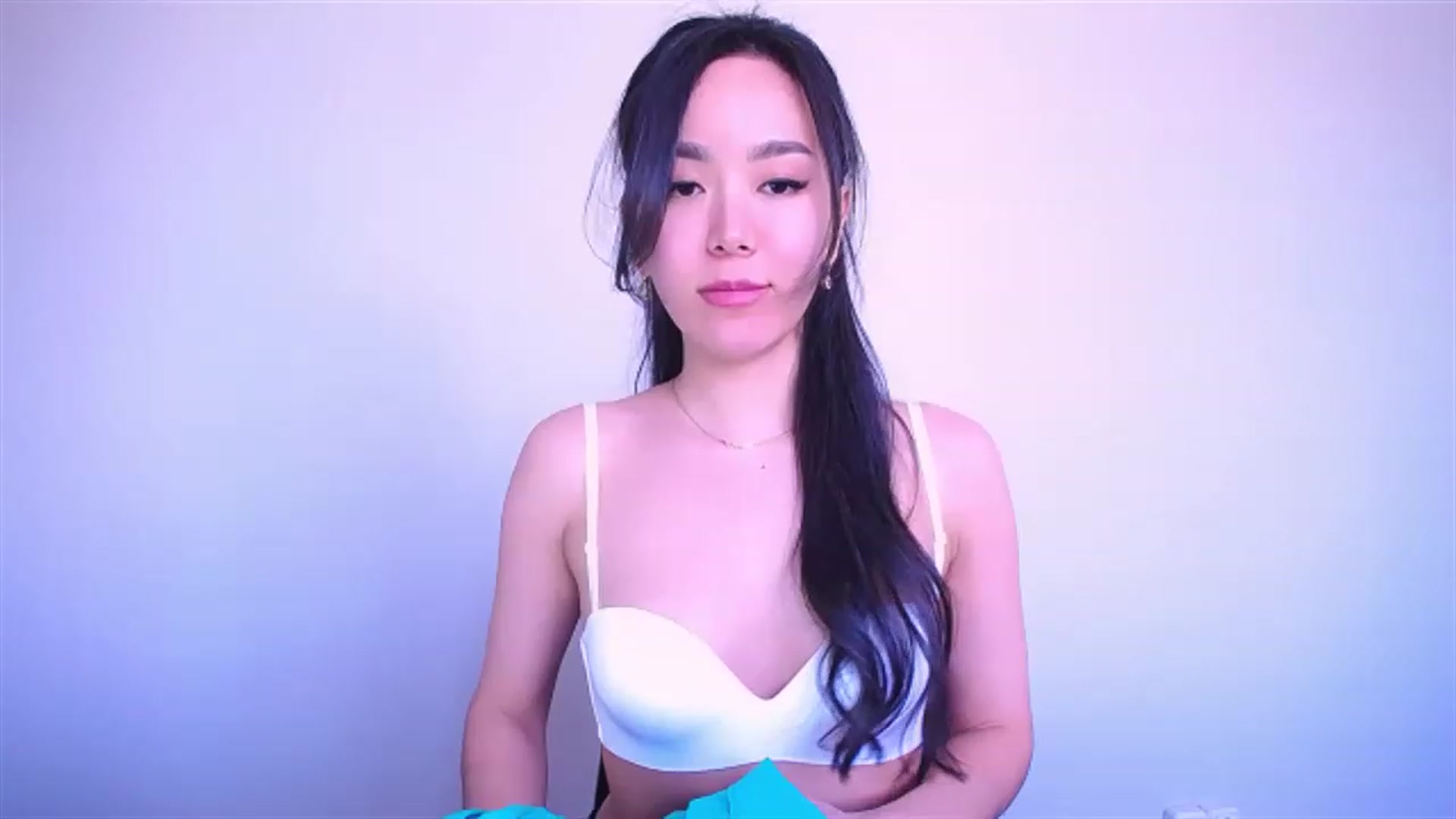 Gallery image thumbnail from AlwayssSmile's myfreecams stream on, 04/30/2023, 08:14 image 18 of 20