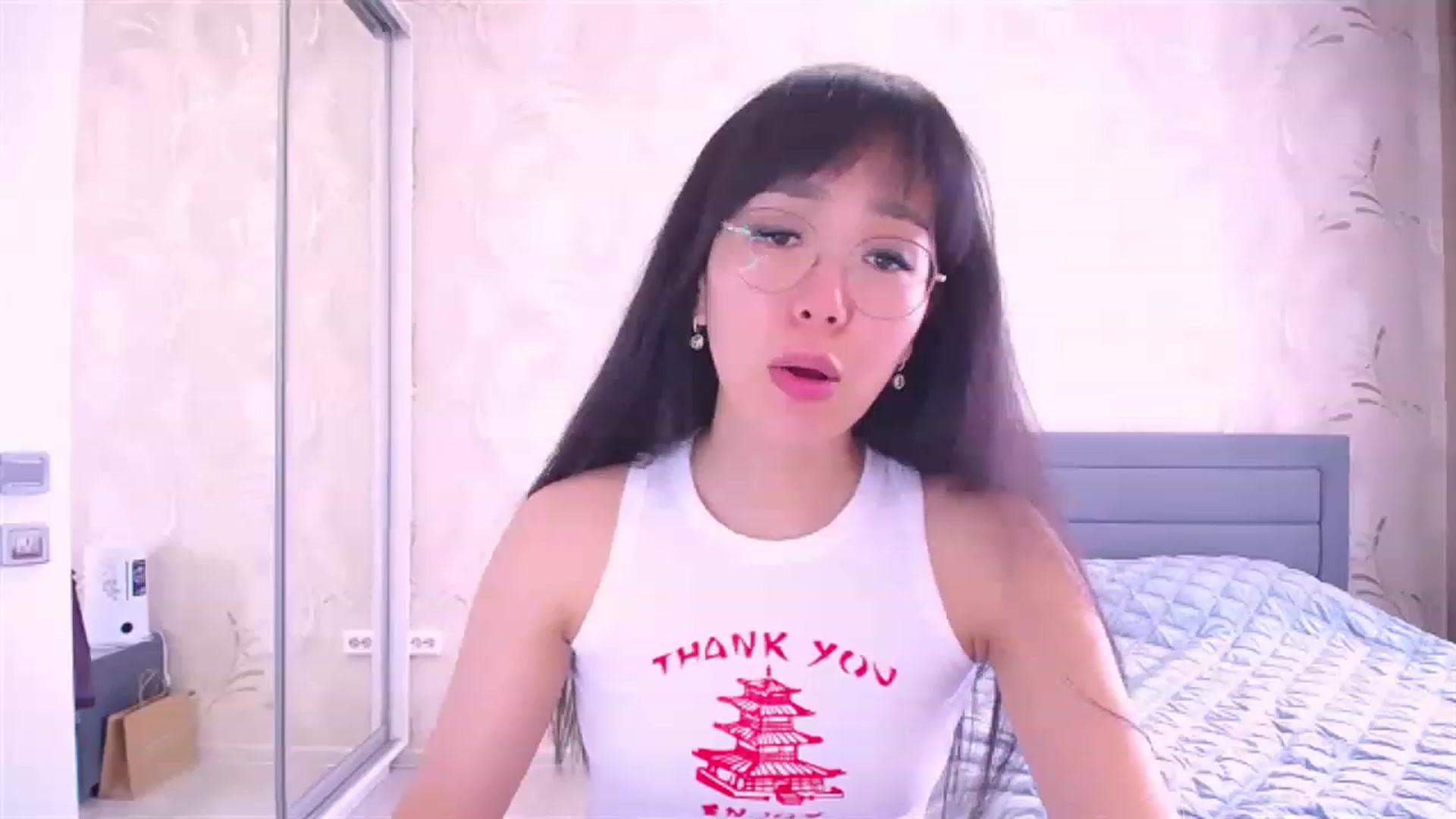 Gallery image thumbnail from AlwayssSmile's myfreecams stream on, 05/08/2023, 07:55 image 1 of 20