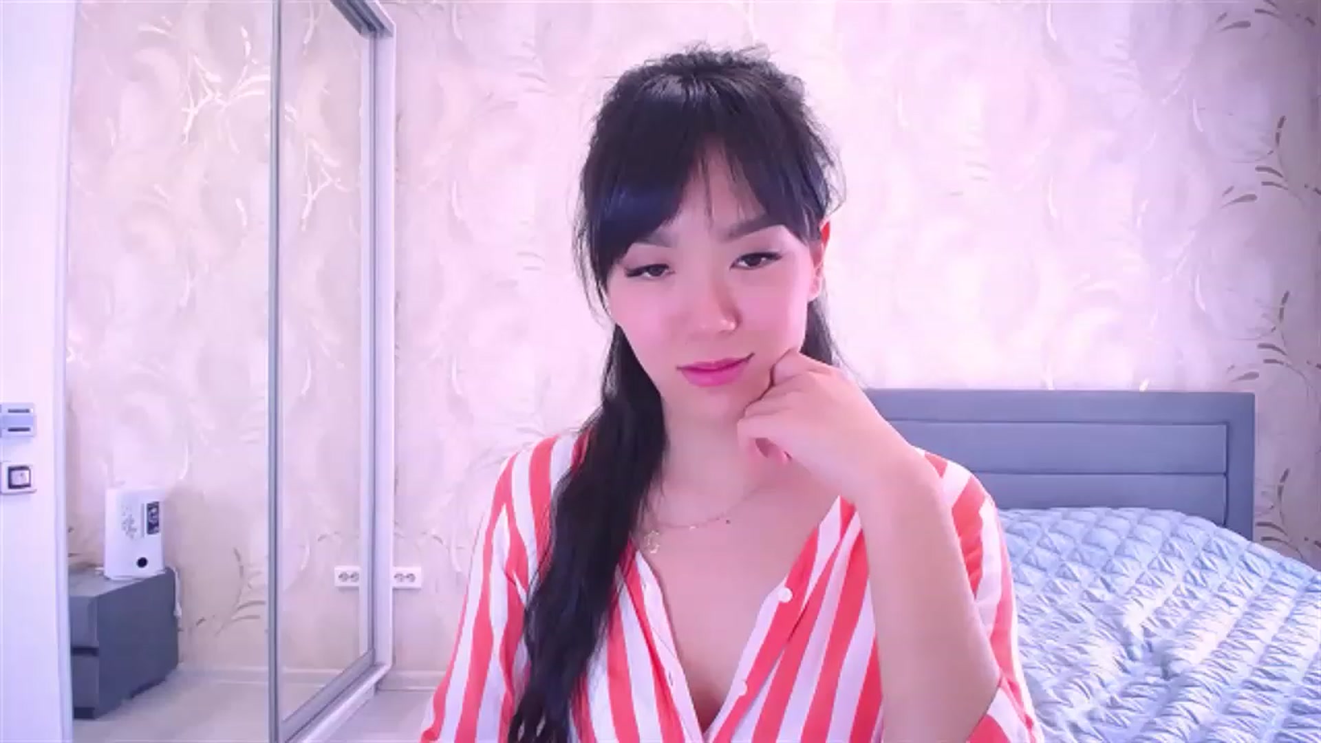 Gallery image thumbnail from AlwayssSmile's myfreecams stream on, 05/18/2023, 06:45 image 11 of 20