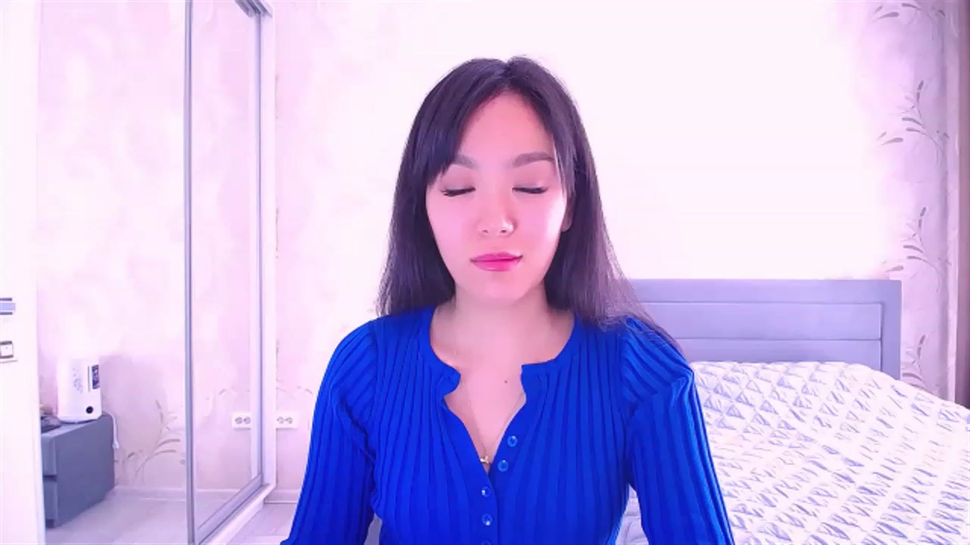 Gallery image thumbnail from AlwayssSmile's myfreecams stream on, 06/12/2023, 06:16 image 12 of 20