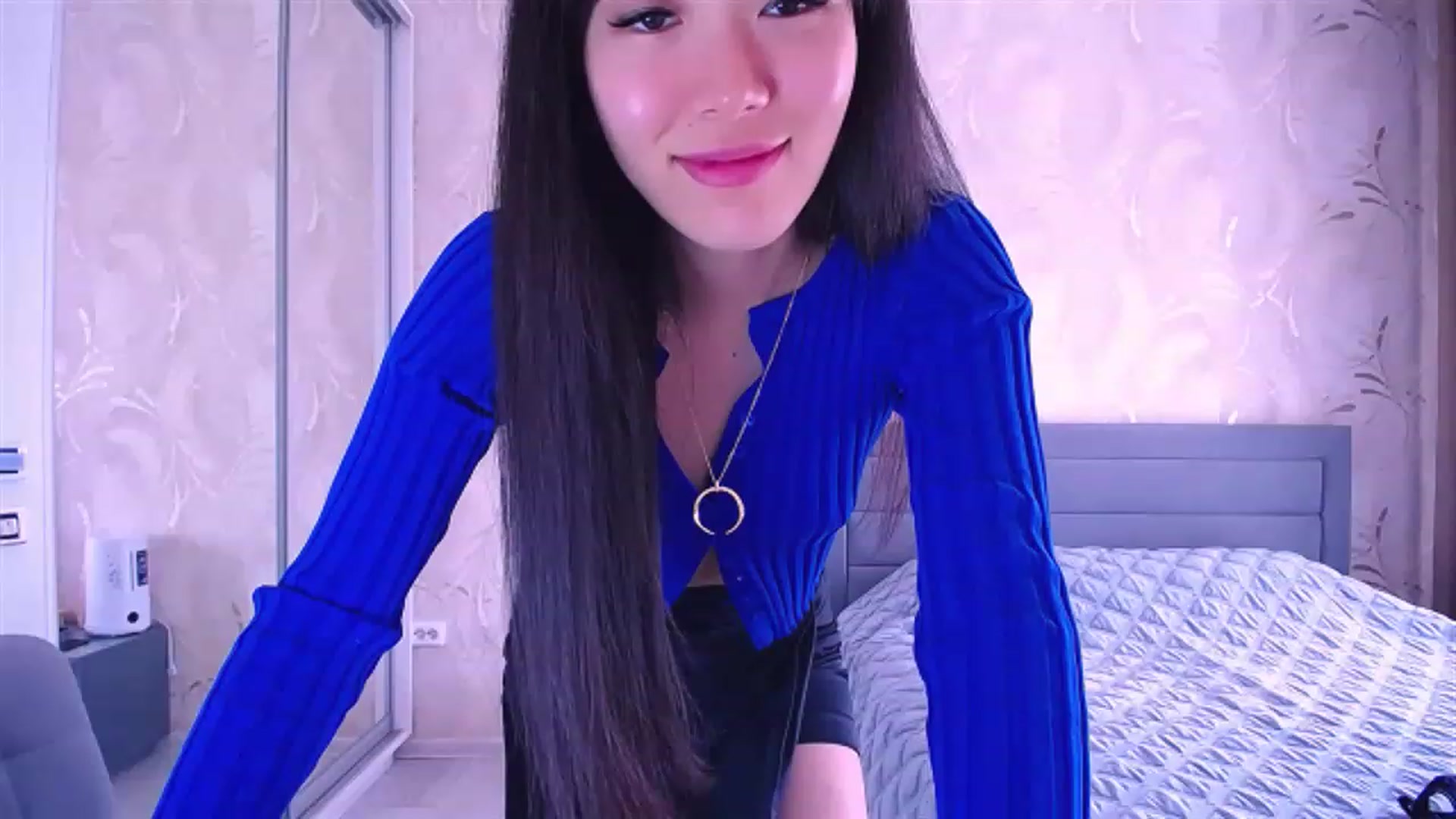 Gallery image thumbnail from AlwayssSmile's myfreecams stream on, 06/12/2023, 07:34 image 3 of 20