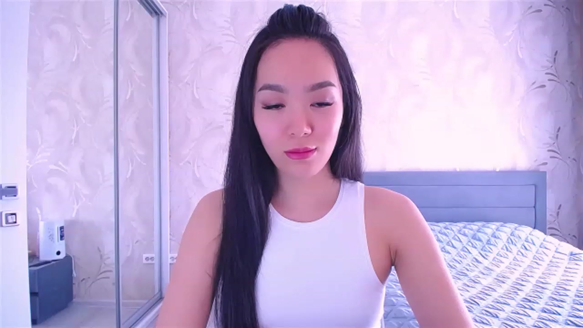 Gallery image thumbnail from AlwayssSmile's myfreecams stream on, 06/13/2023, 05:36 image 2 of 20