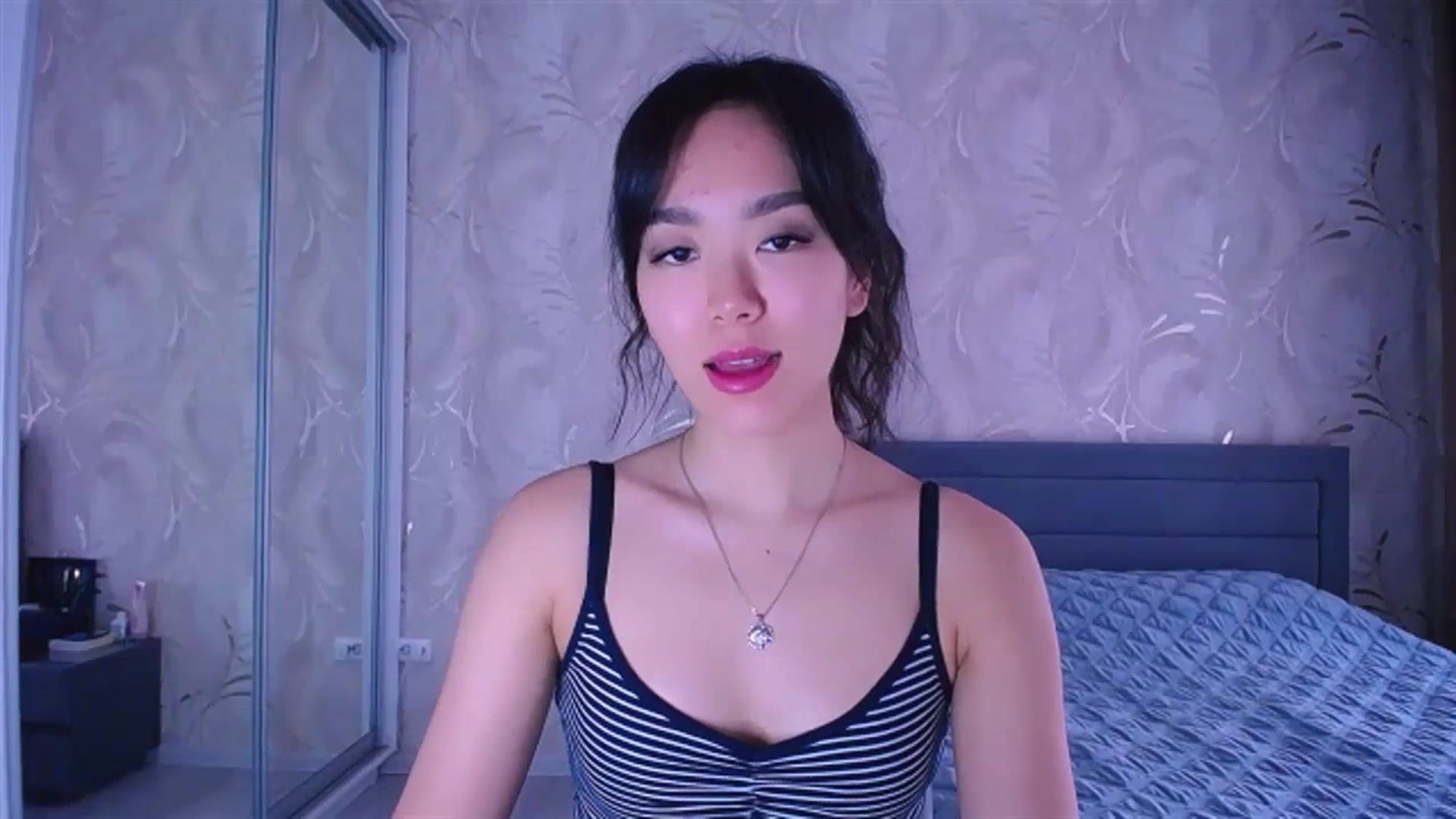 Gallery image thumbnail from AlwayssSmile's myfreecams stream on, 07/13/2023, 04:56 image 4 of 20