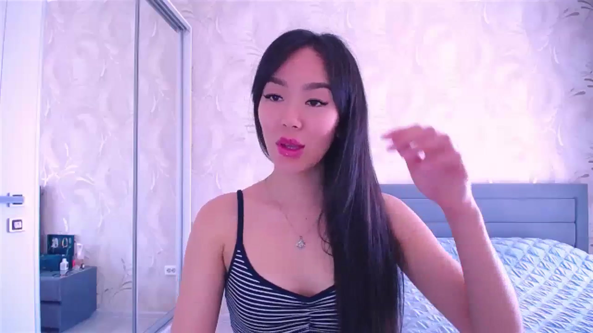 Gallery image thumbnail from AlwayssSmile's myfreecams stream on, 07/26/2023, 06:38 image 7 of 20
