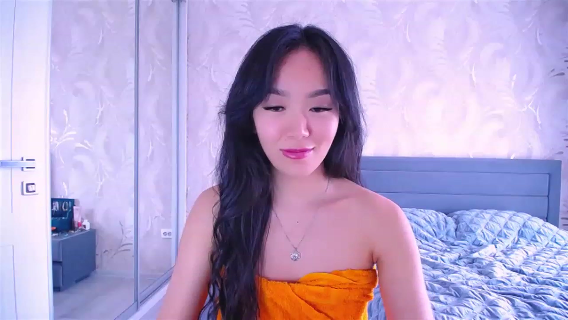 Gallery image thumbnail from AlwayssSmile's myfreecams stream on, 08/04/2023, 07:54 image 13 of 20