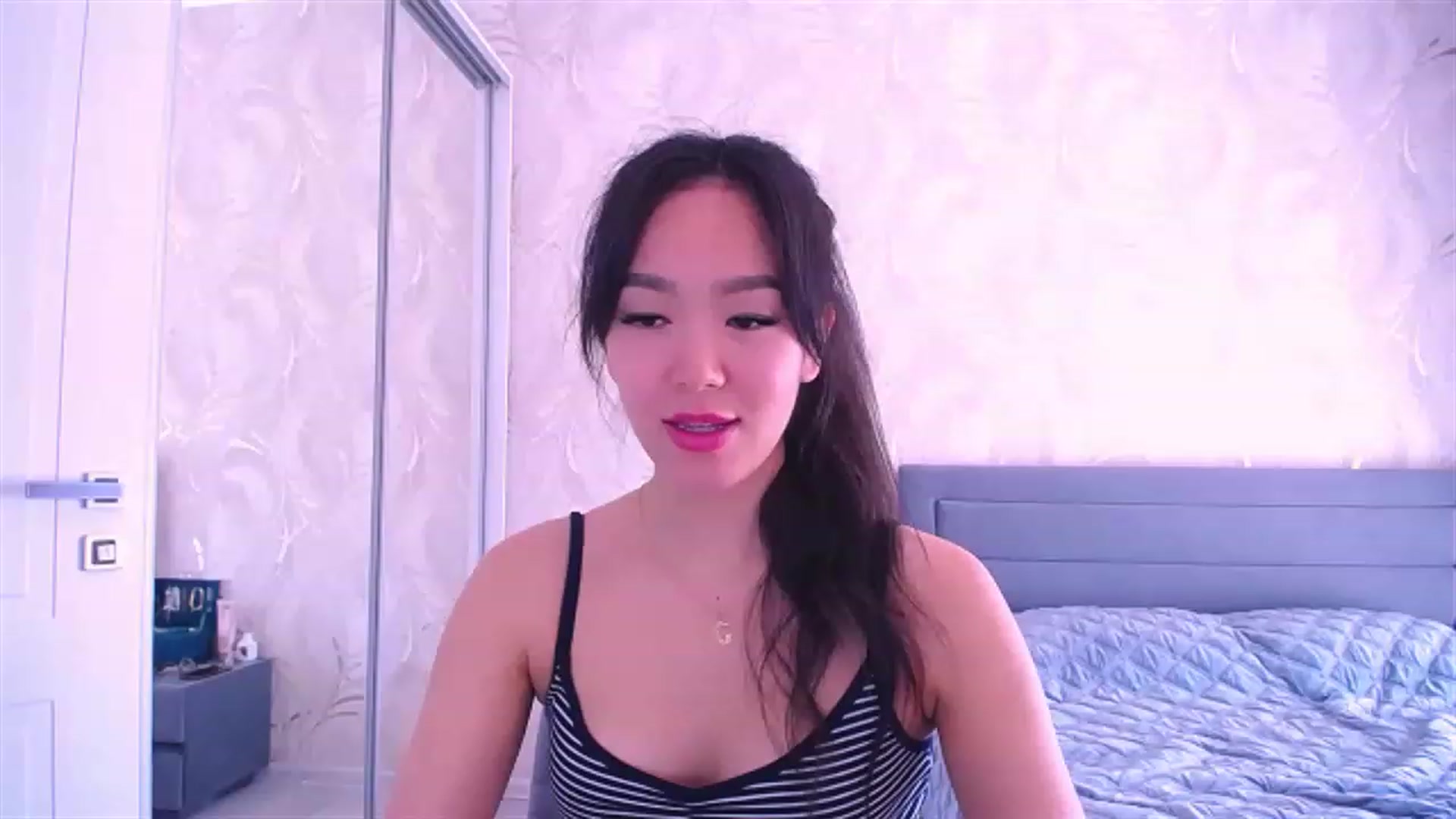 Gallery image thumbnail from AlwayssSmile's myfreecams stream on, 08/10/2023, 05:47 image 13 of 20