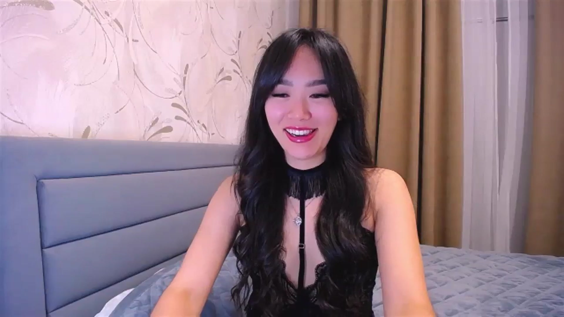 Gallery image thumbnail from AlwayssSmile's myfreecams stream on, 08/11/2023, 20:12 image 13 of 20