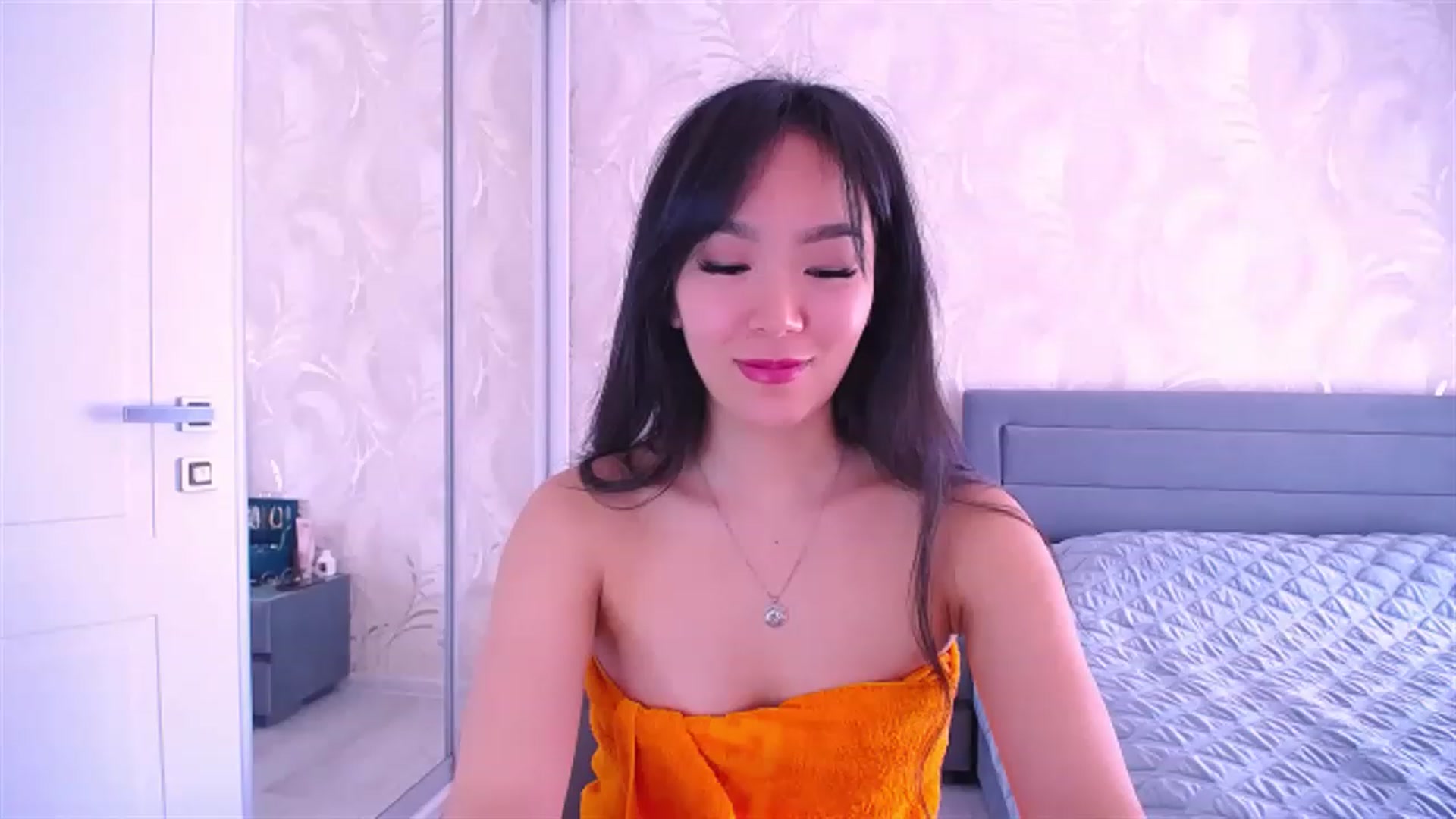 Gallery image thumbnail from AlwayssSmile's myfreecams stream on, 08/12/2023, 06:53 image 2 of 20