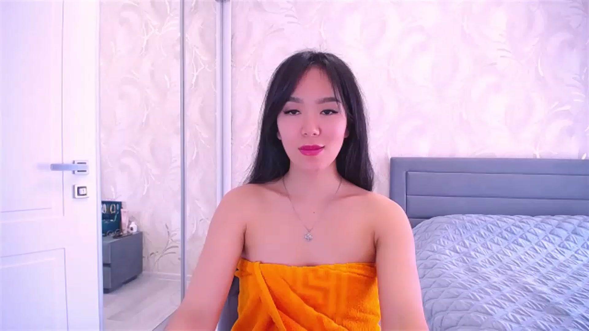 Gallery image thumbnail from AlwayssSmile's myfreecams stream on, 08/12/2023, 06:53 image 16 of 20