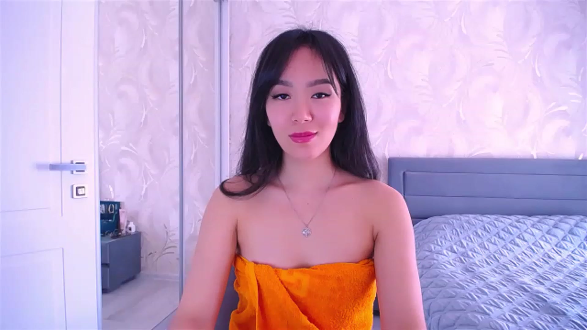 Gallery image thumbnail from AlwayssSmile's myfreecams stream on, 08/12/2023, 06:53 image 3 of 20