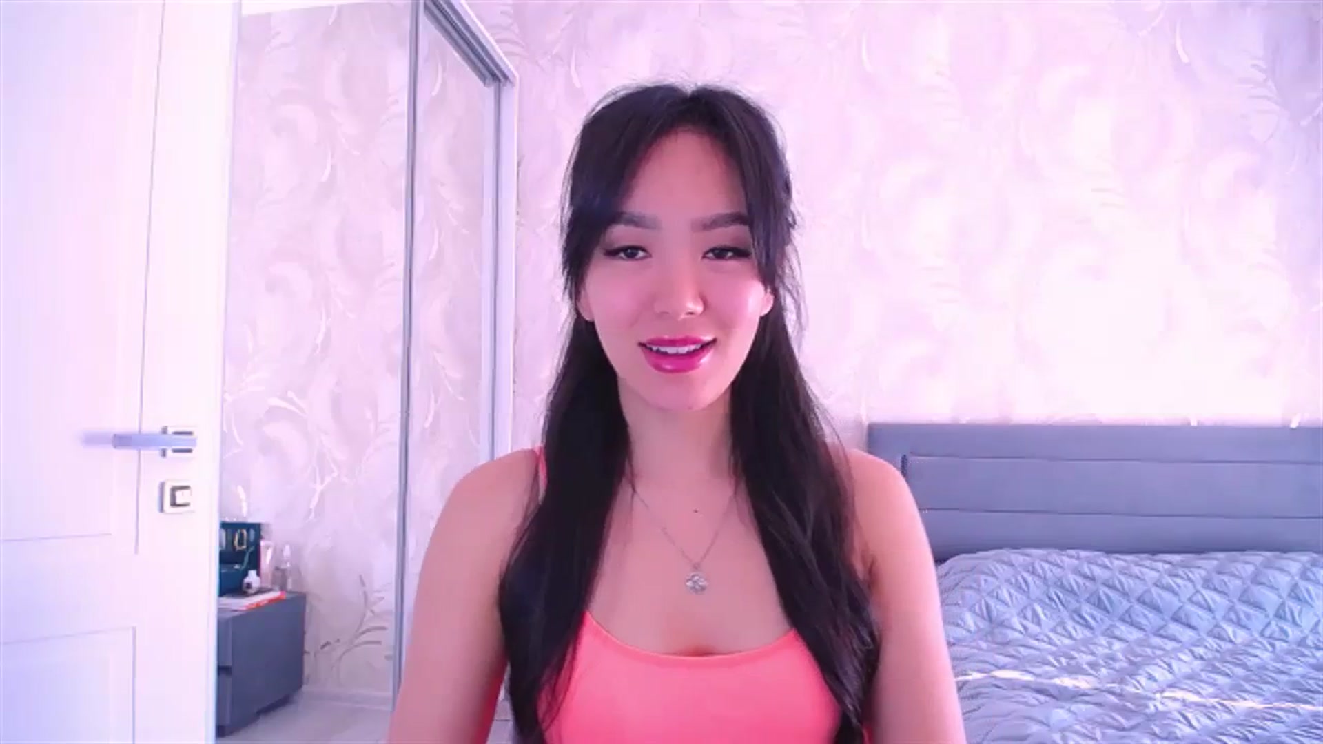 Gallery image thumbnail from AlwayssSmile's myfreecams stream on, 08/13/2023, 04:30 image 7 of 20