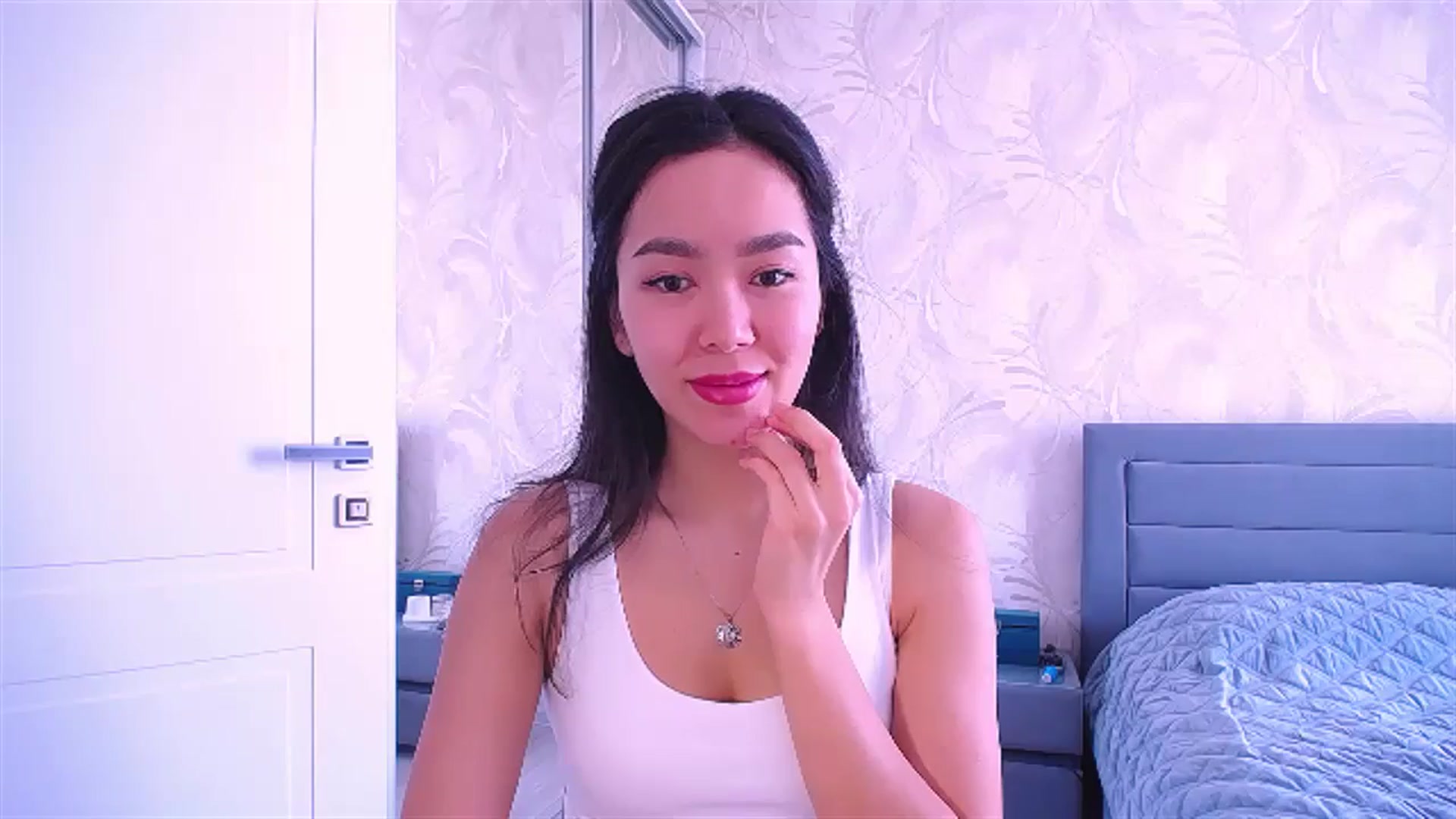 Gallery image thumbnail from AlwayssSmile's myfreecams stream on, 07/15/2024, 06:14 image 5 of 20