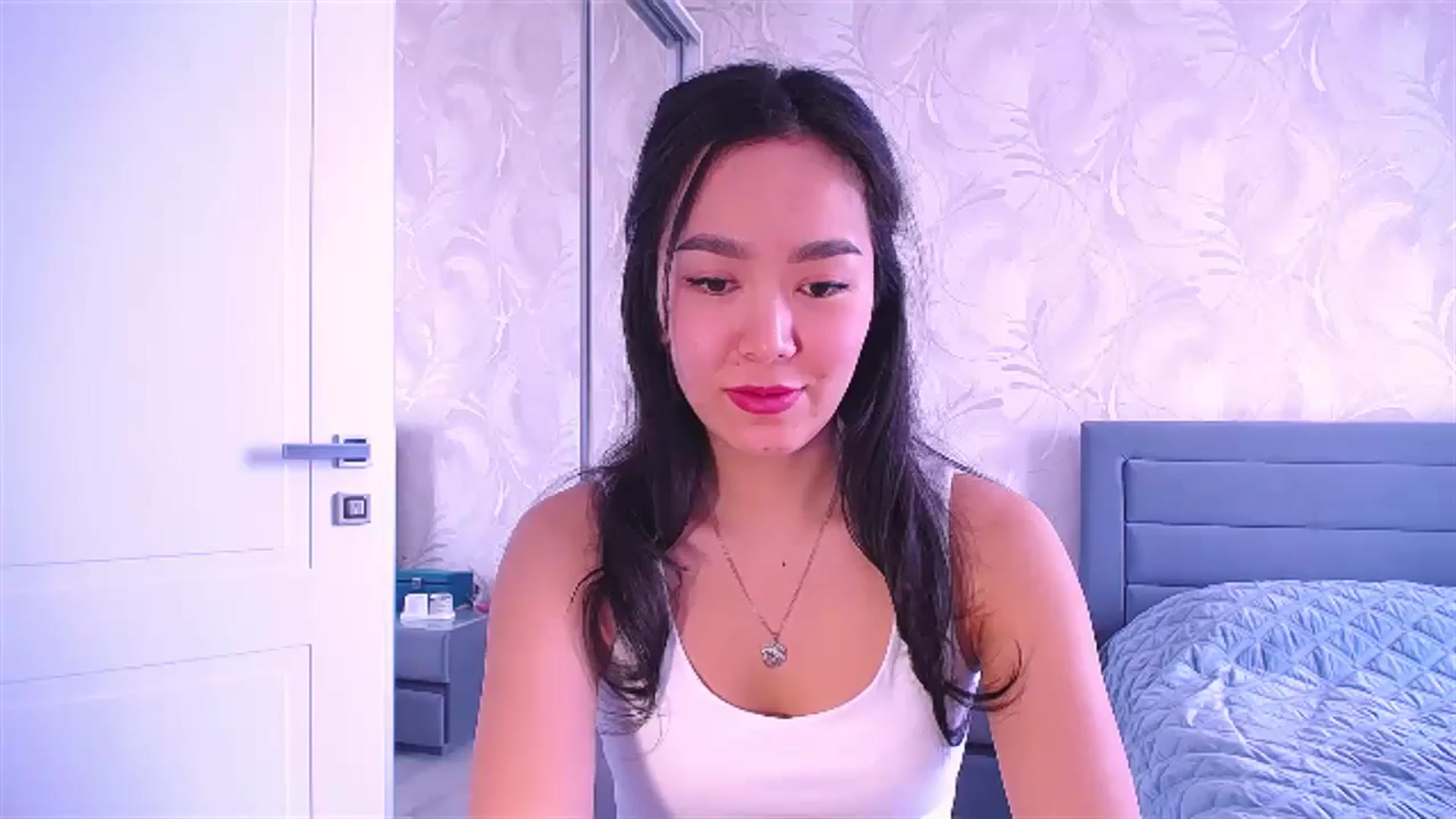 Gallery image thumbnail from AlwayssSmile's myfreecams stream on, 07/15/2024, 08:12 image 11 of 20