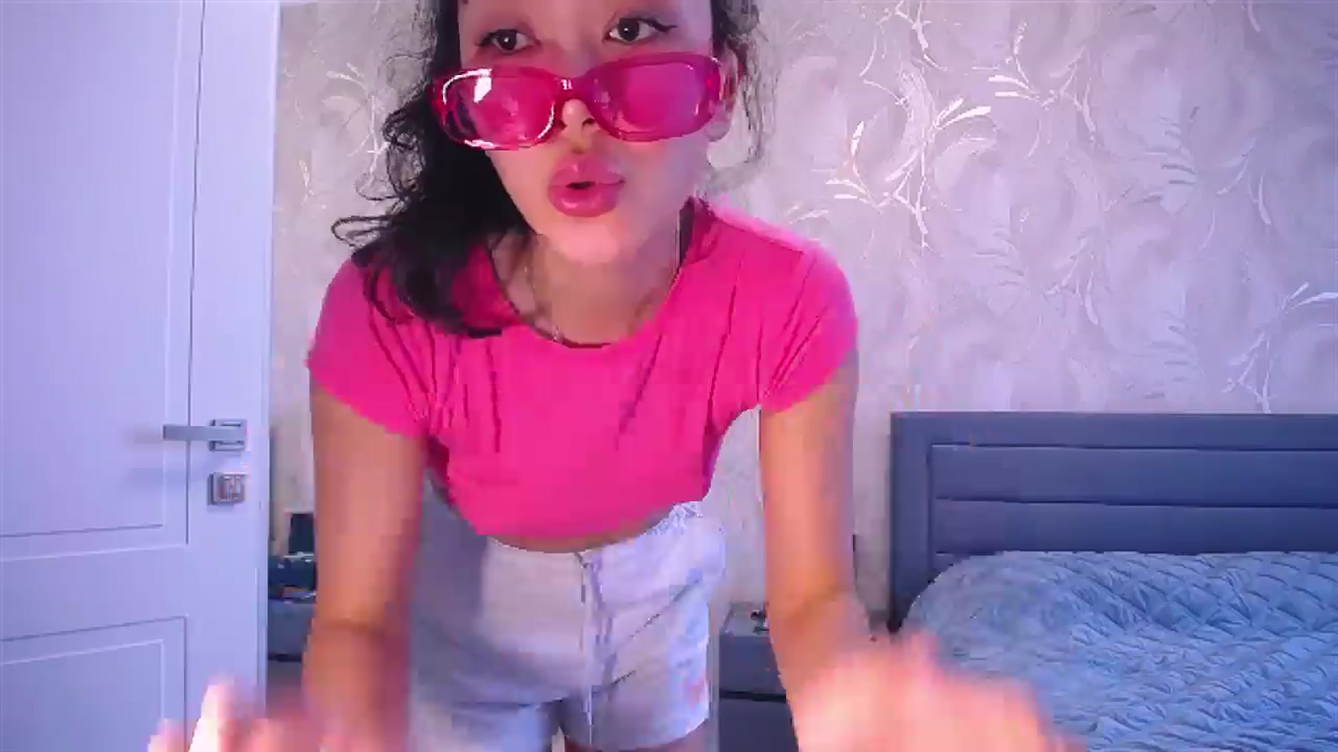 Gallery image thumbnail from AlwayssSmile's myfreecams stream on, 07/22/2024, 15:55 image 5 of 20