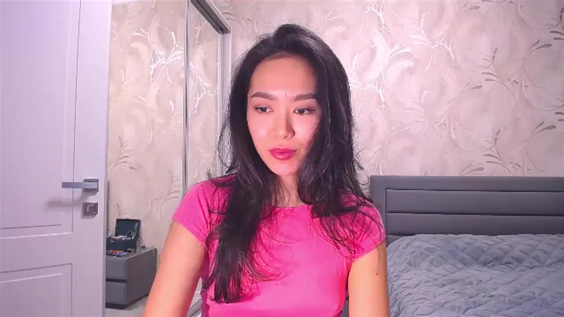 Gallery image thumbnail from AlwayssSmile's myfreecams stream on, 07/22/2024, 16:46 image 18 of 20