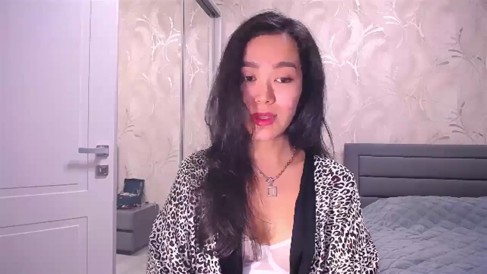 Gallery image thumbnail from AlwayssSmile's myfreecams stream on, 07/23/2024, 18:32 image 9 of 20