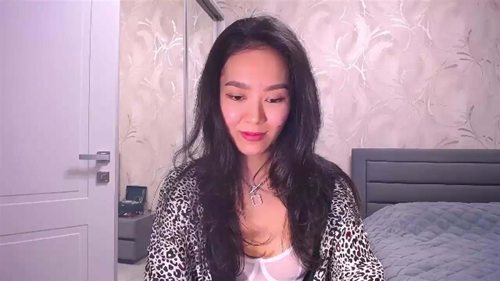 Gallery image thumbnail from AlwayssSmile's myfreecams stream on, 07/23/2024, 19:42 image 11 of 20