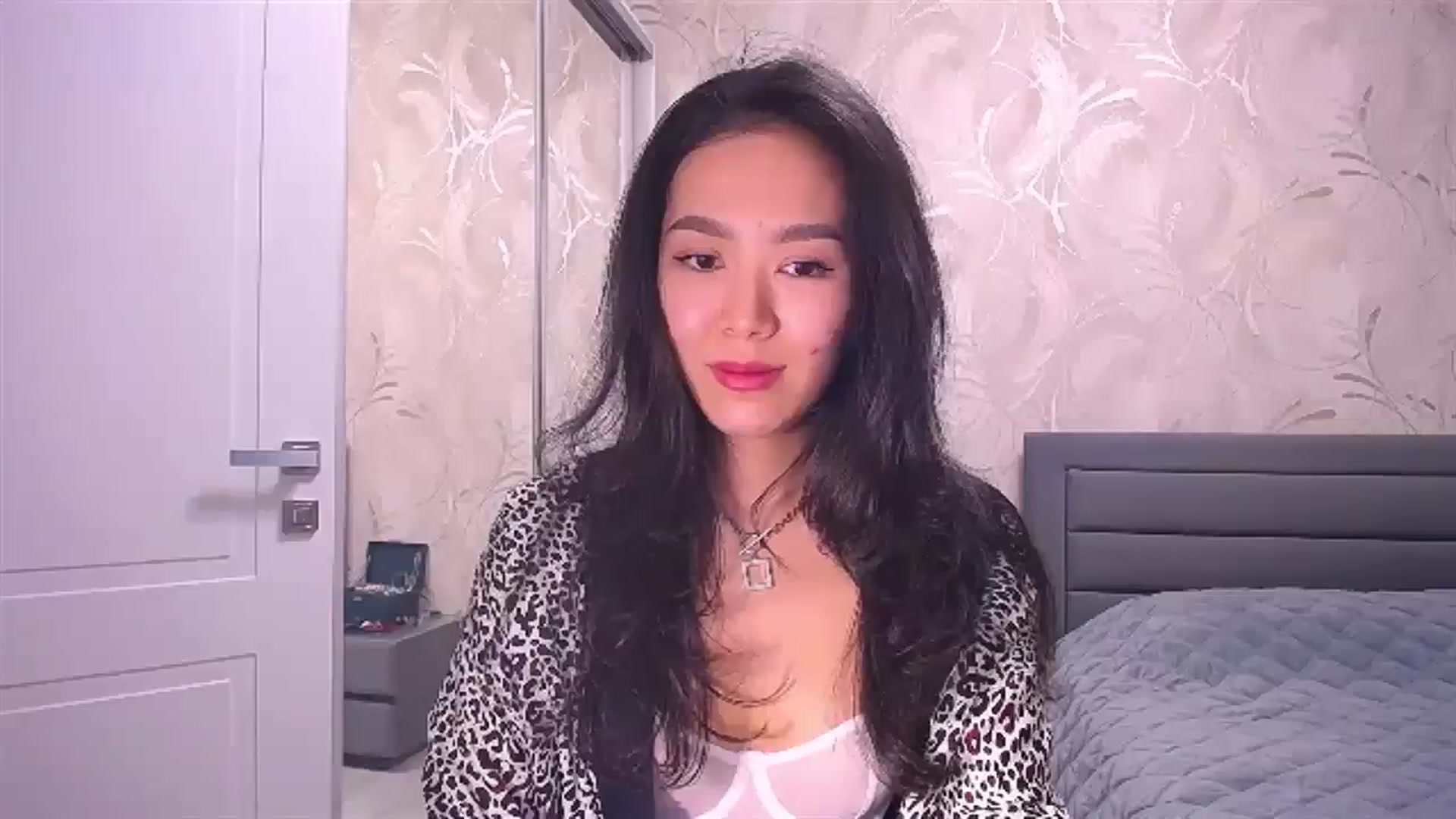 Gallery image thumbnail from AlwayssSmile's myfreecams stream on, 07/23/2024, 19:42 image 16 of 20