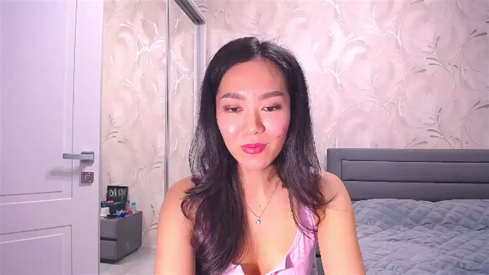 Gallery image thumbnail from AlwayssSmile's myfreecams stream on, 07/27/2024, 16:58 image 10 of 20