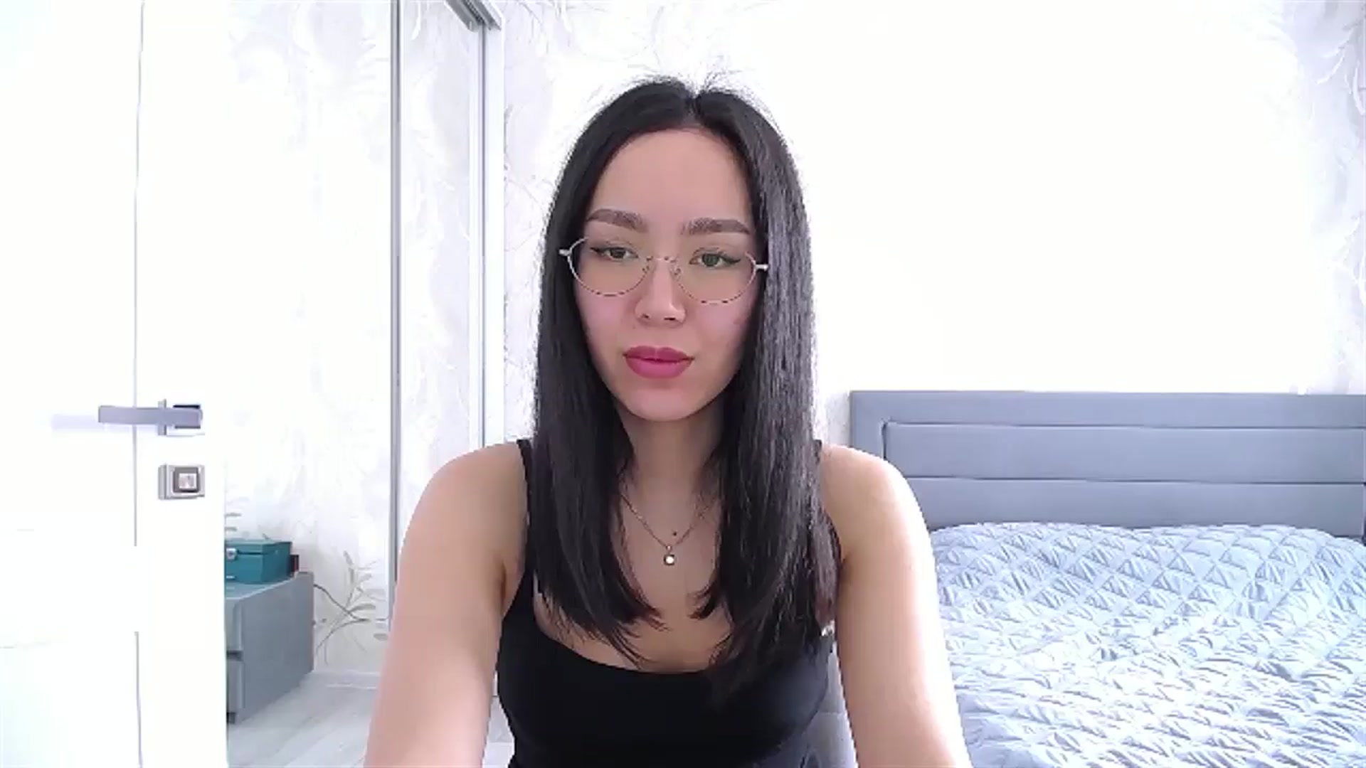 Gallery image thumbnail from AlwayssSmile's myfreecams stream on, 02/27/2025, 08:36 image 5 of 20