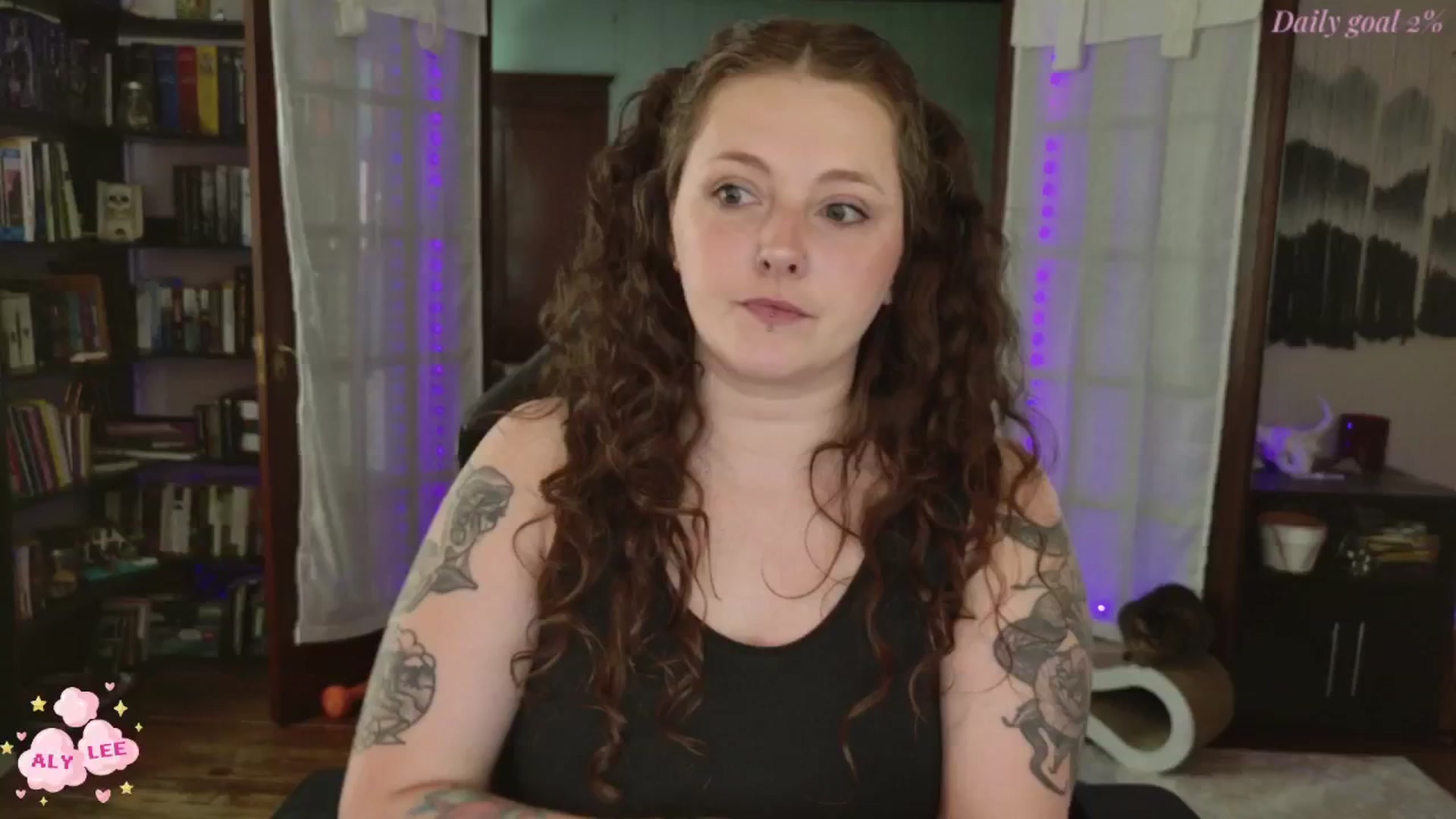 Gallery image thumbnail from AlyLee_'s myfreecams stream on, 06/15/2025, 15:17 image 8 of 20